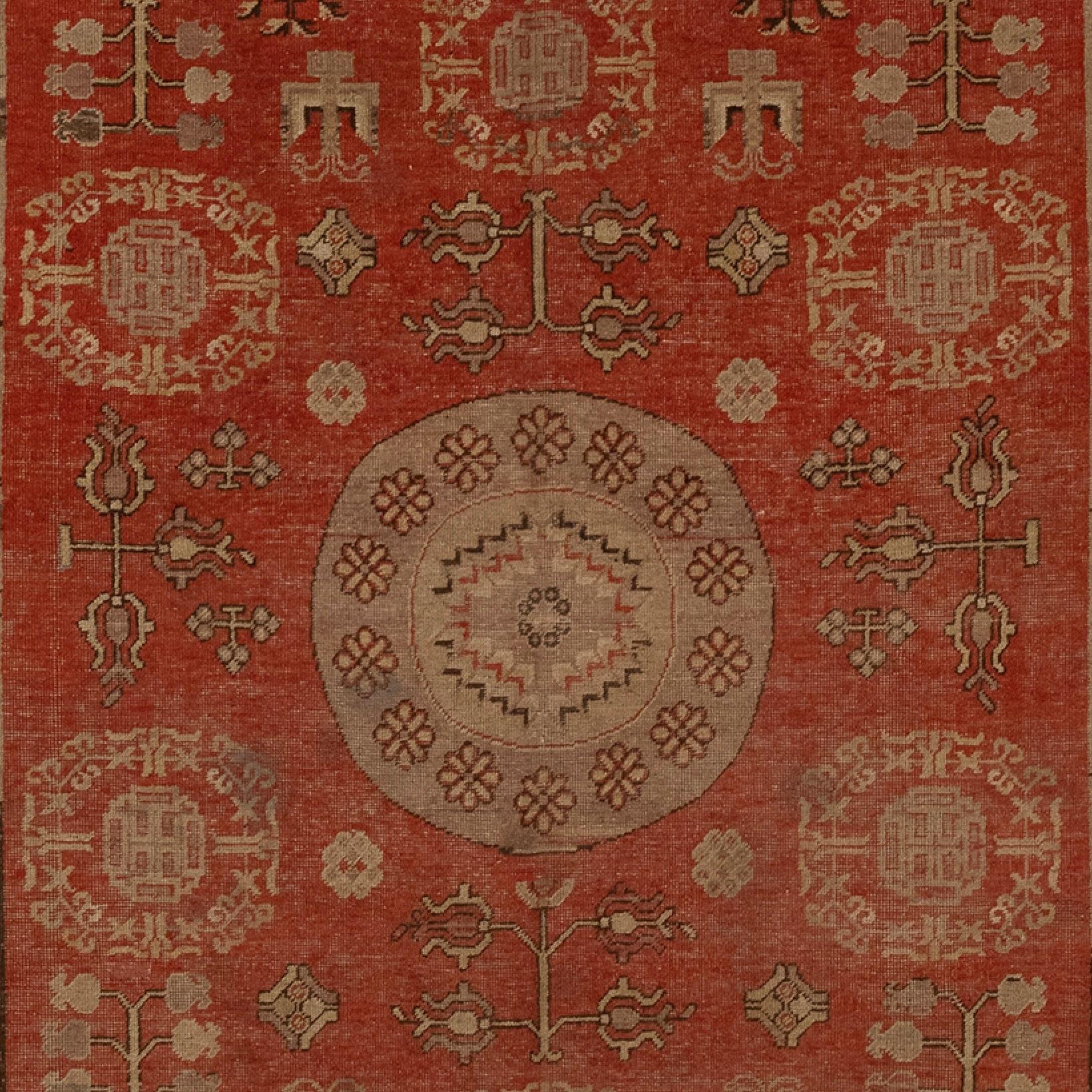 Antiker Khotan-Teppich (Turkestan) im Angebot
