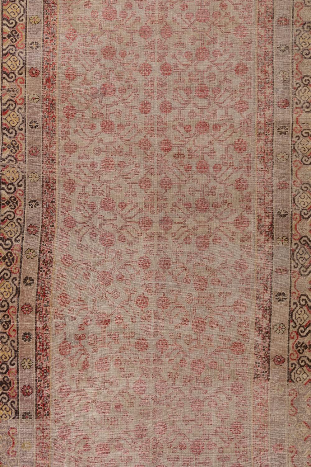 Age: late 19th century

Pile: Low

Wear Notes: 4

Material: Wool on Cotton 

Vintage rugs are made by hand over the course of months, sometimes years. Their imperfections and wear are evidence of the hard working human hands that made them