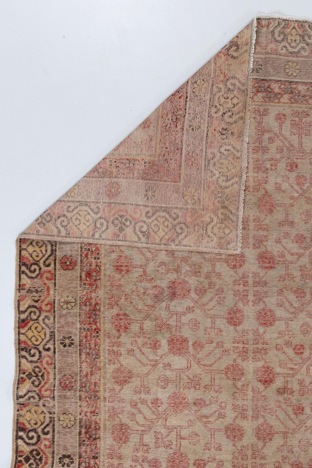 Tapis de galerie antique Khotan en vente 2