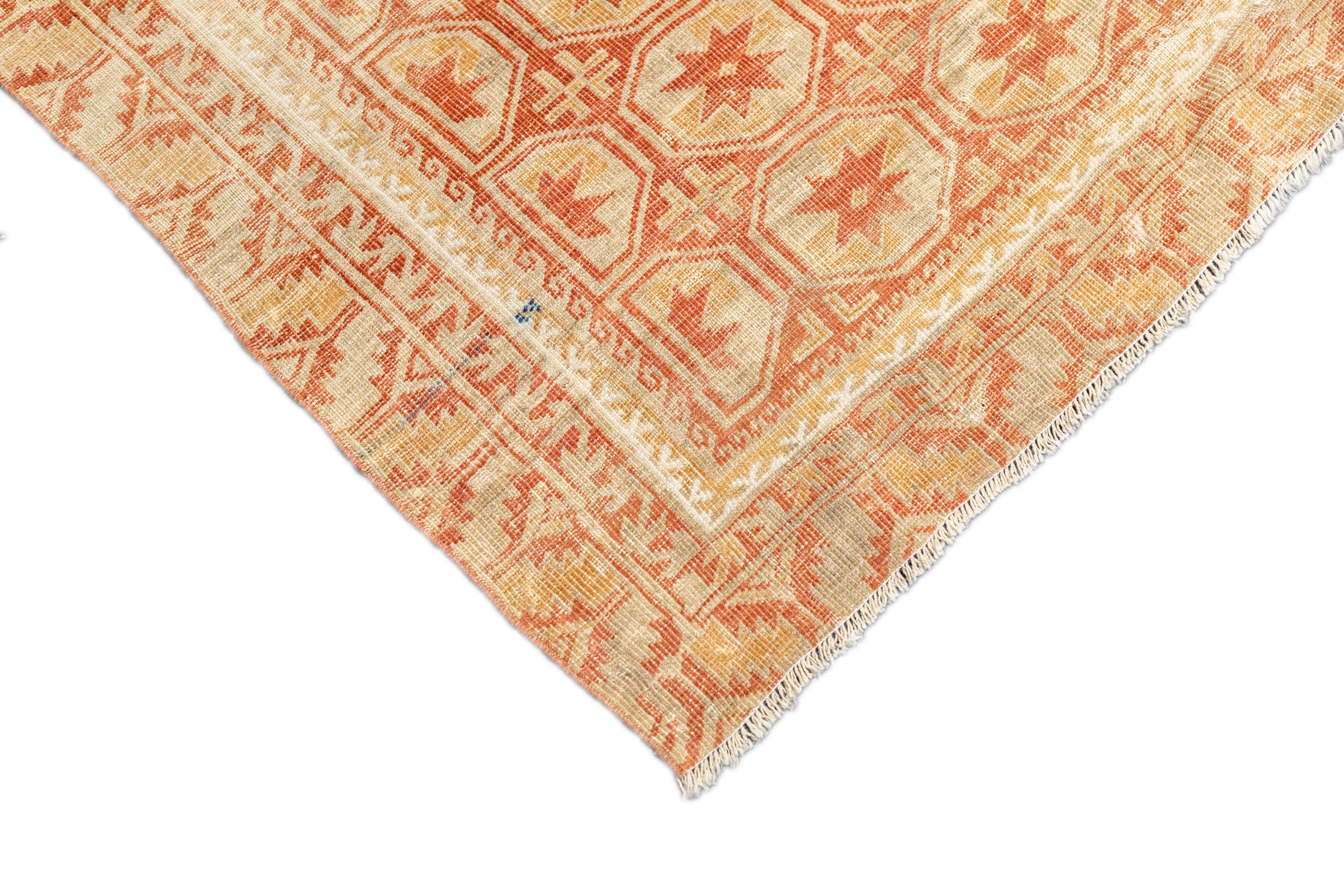 Chinois Tapis Khotan ancien 3'10'' x 6'7'' en vente