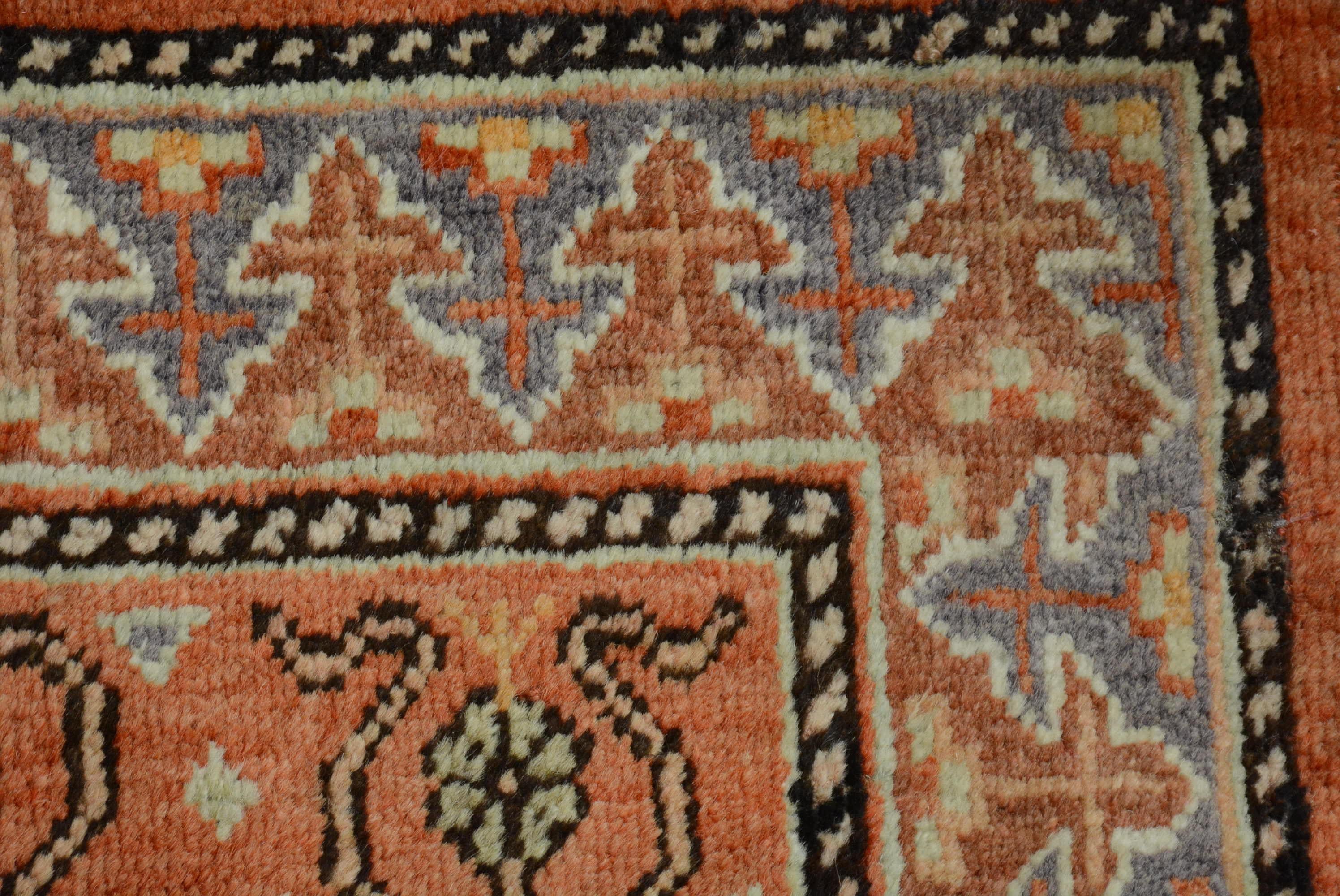 Tapis Khotan ancien en vente 1