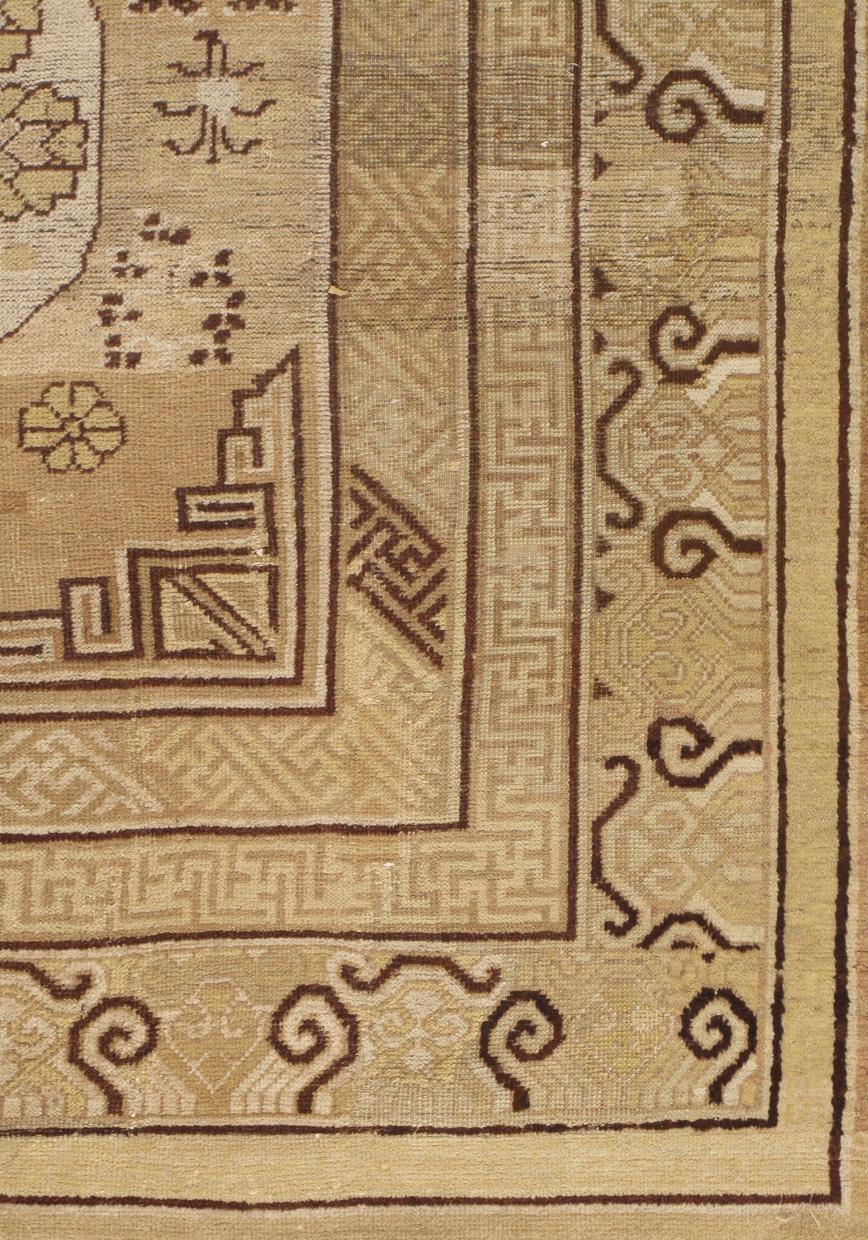 Antiquities Khotan Samarkand Gallery 6'3 x 12'4 Bon état - En vente à New York, NY