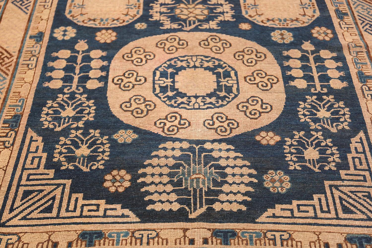 Nazmiyal Collection Antique Khotan Samarkand Oriental Rug. 6 ft x 12 ft 3 in In Good Condition In New York, NY