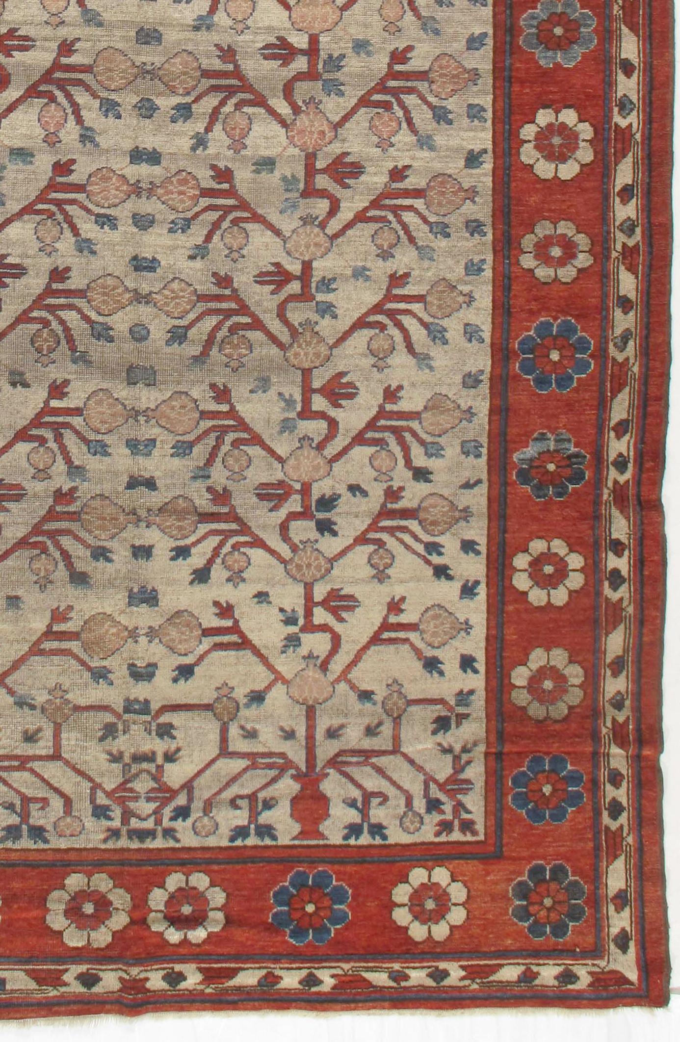 Tappeto antico Khotan Samarkand, 6'3 x 12'3 in vendita 1