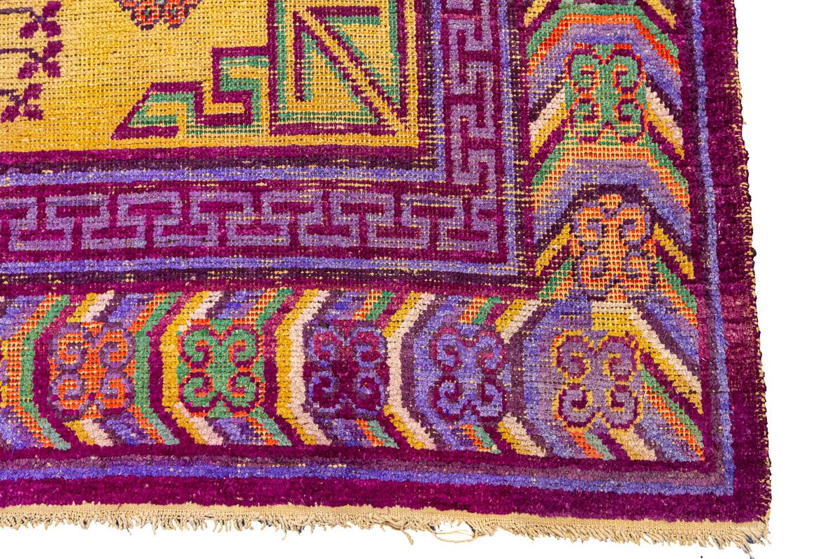 Antiker Khotan Seidenteppich Gelb Safran Farbe im Angebot 3
