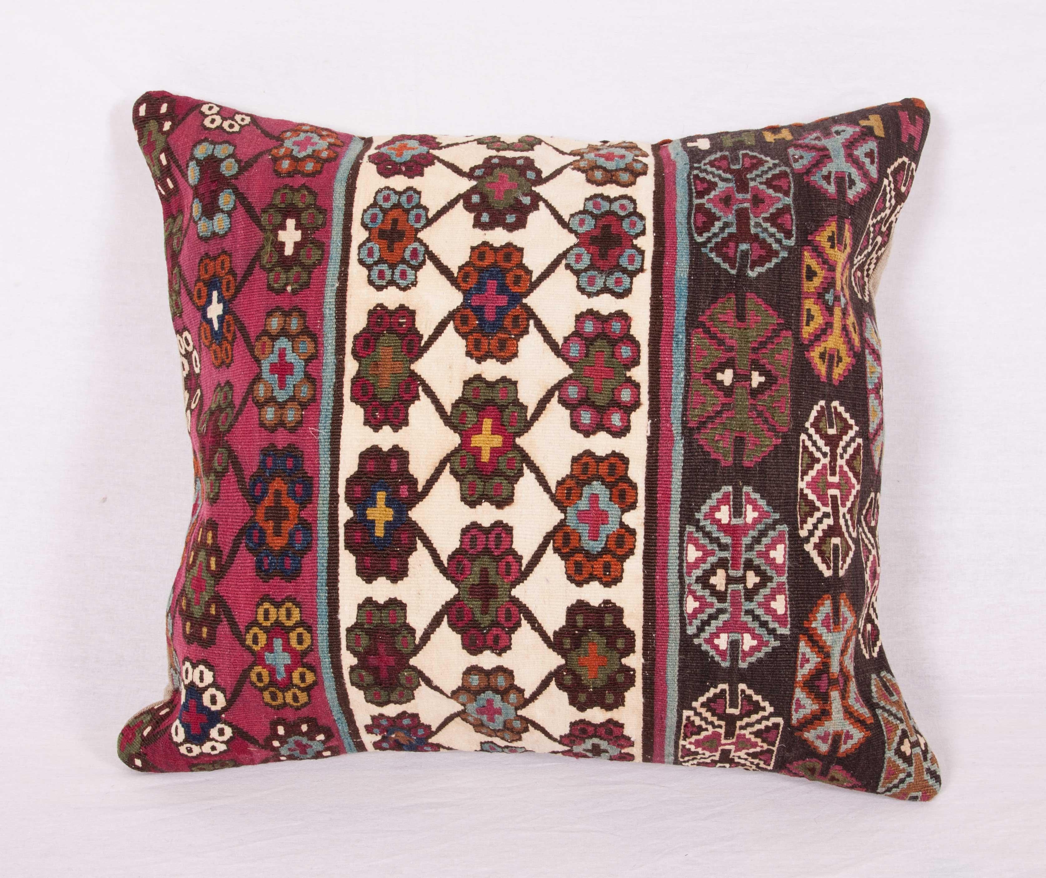 Antique Kilim Cuschion Covers Fashioned from Late 19th Century Turkish Kilim In Good Condition In Istanbul, TR