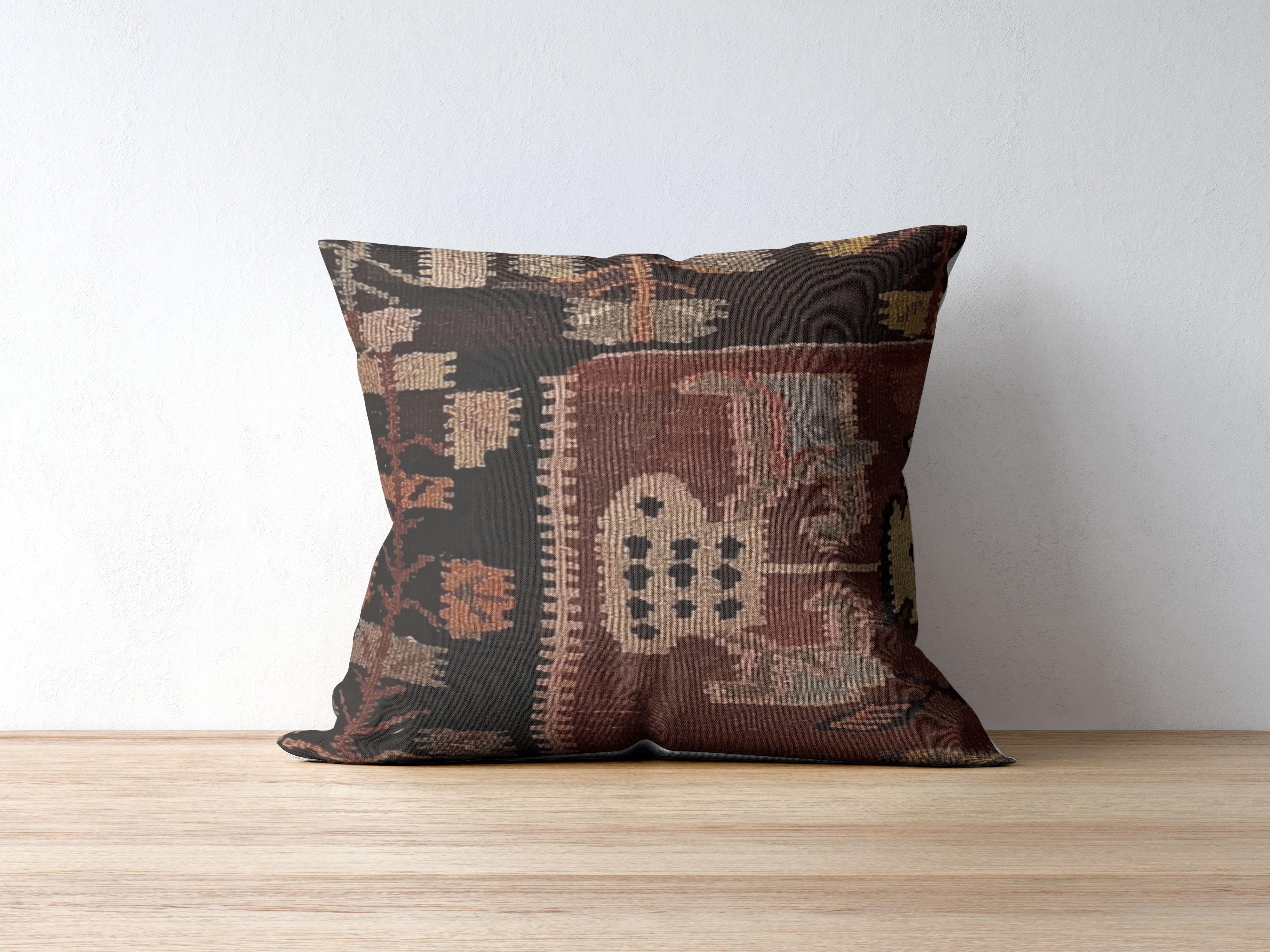 Housse de coussin Kilim antique dans les tons de terre, 45x45 cm Coussin tissé à la main en vente 1