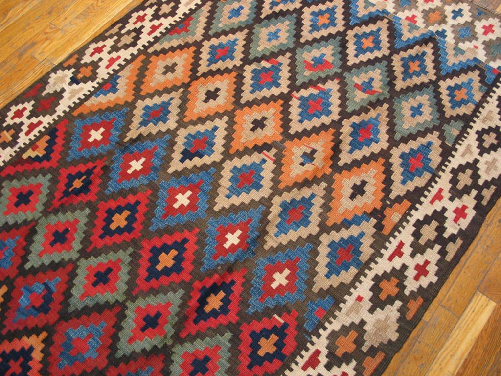 Tissé à la main Kilim ancien:: tapis persan du N.-O en vente