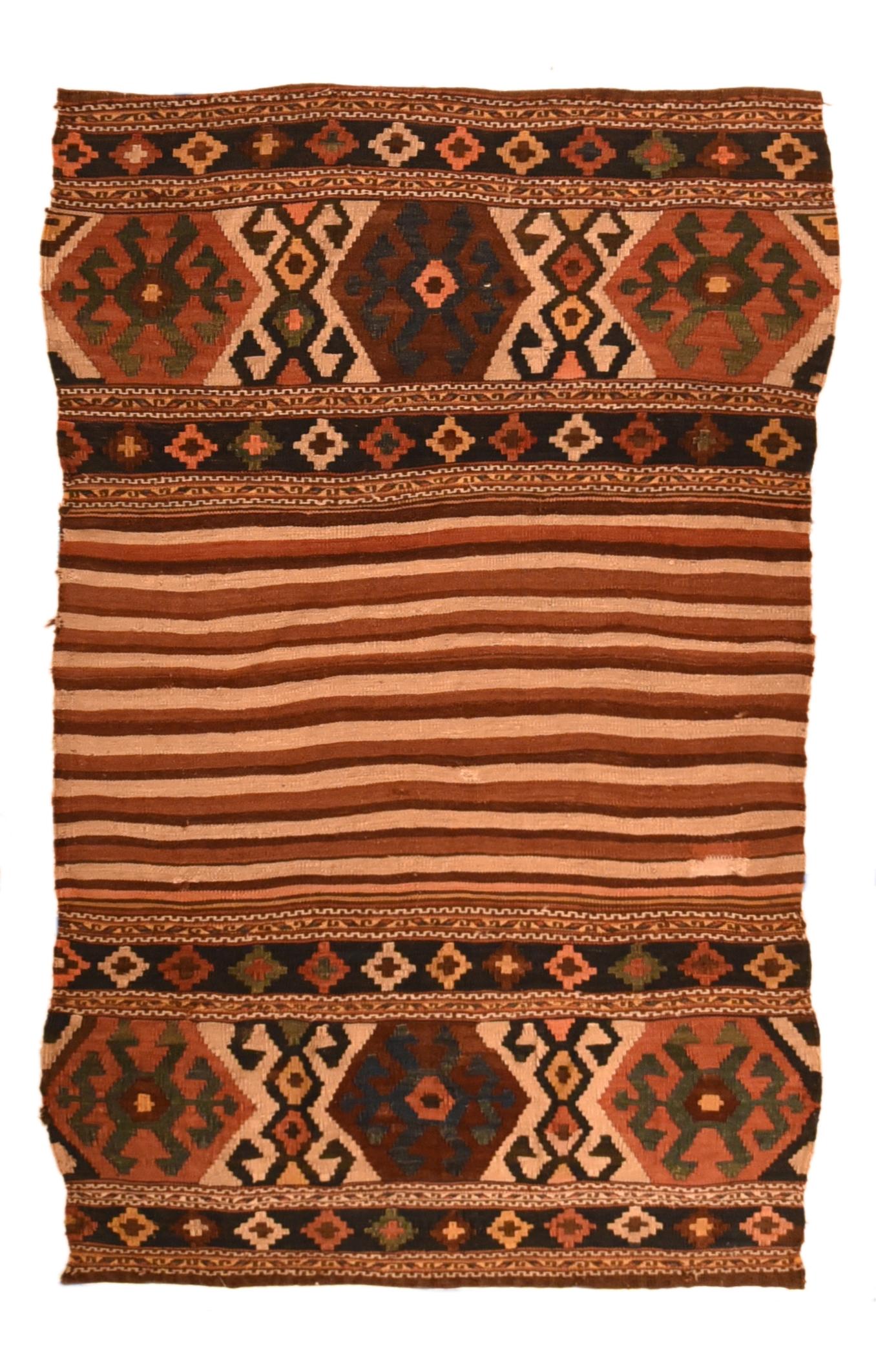 Antique Kilim Rug In Good Condition For Sale In New York, NY