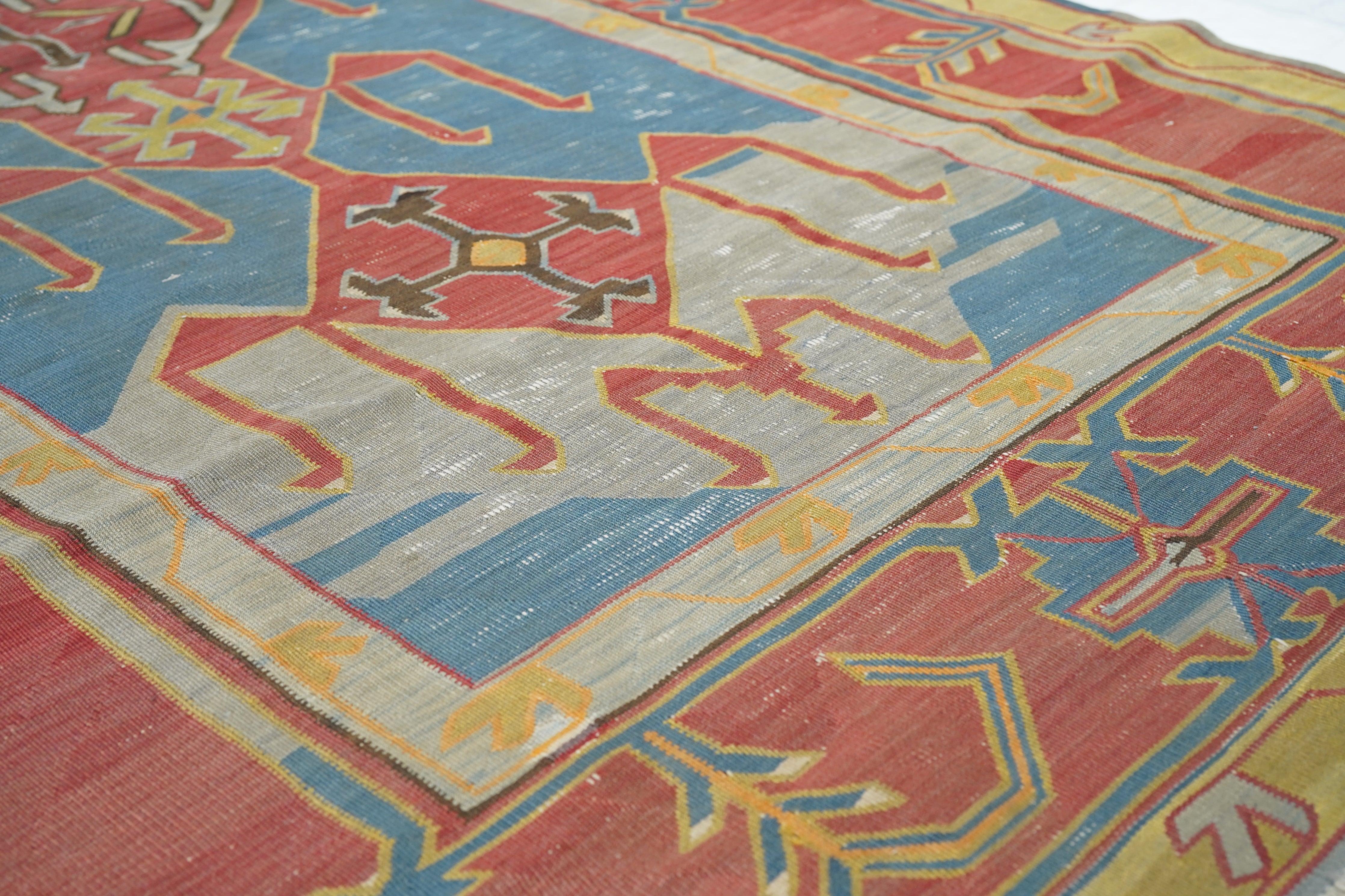 Rug & Kilim antico 4'9'' x 8'9'' In condizioni buone in vendita a New York, NY