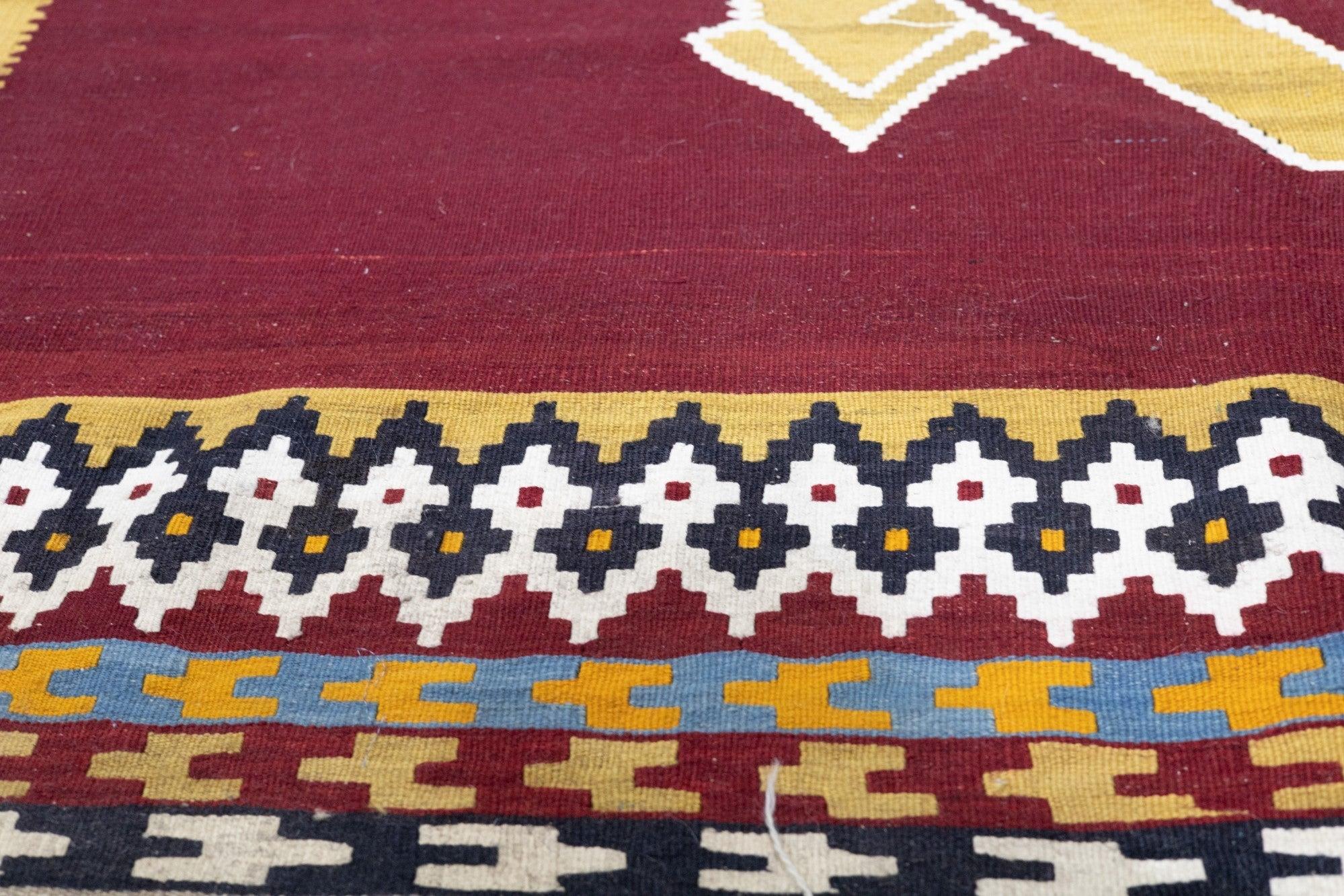 Alfombra Kilim Antigua 5'8'' x 7'11'' siglo XX en venta