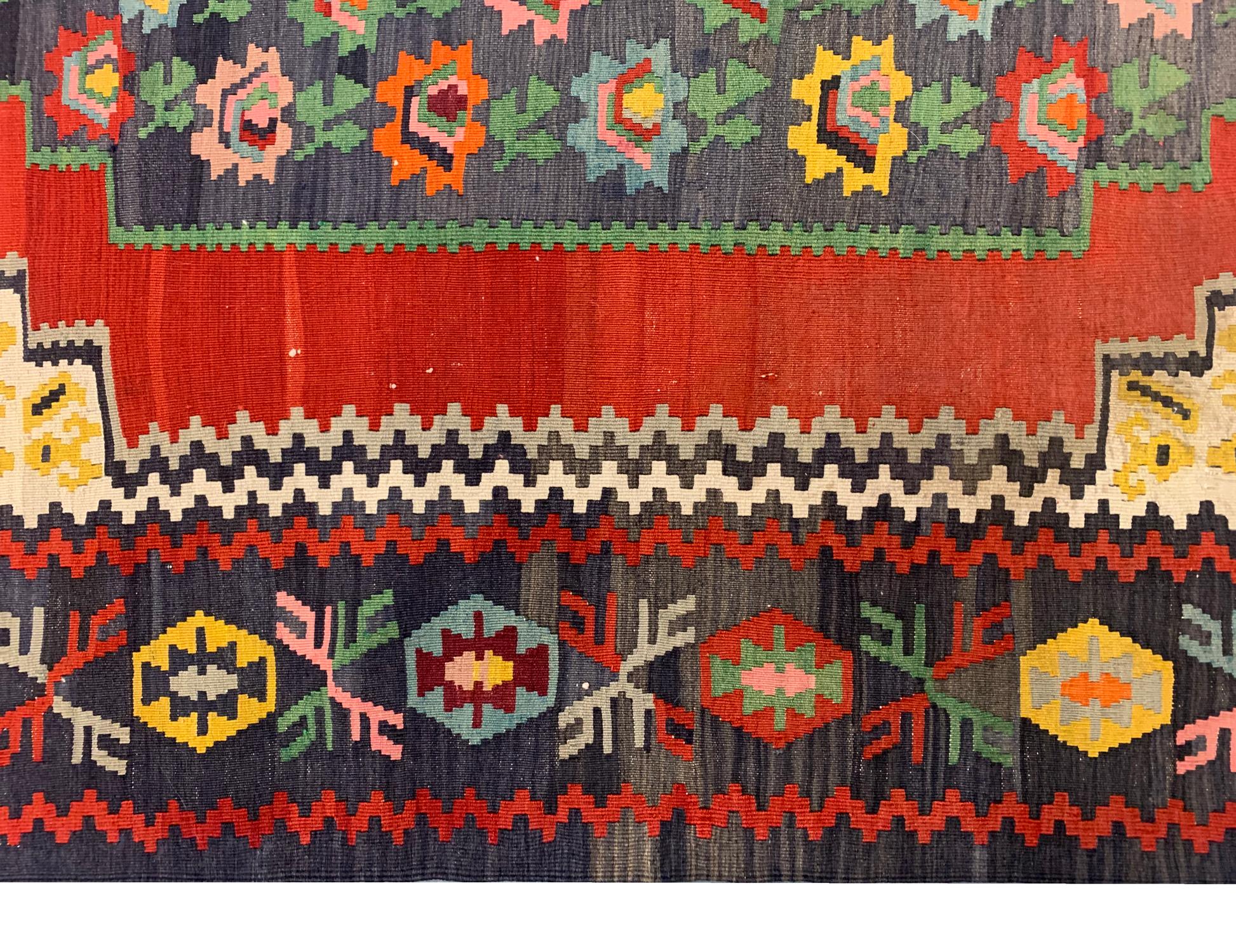 Antique Rugs, Yellow Kilim Rug Caucasian Geometric Karabagh Kilims Carpet In Excellent Condition For Sale In Wembley, GB