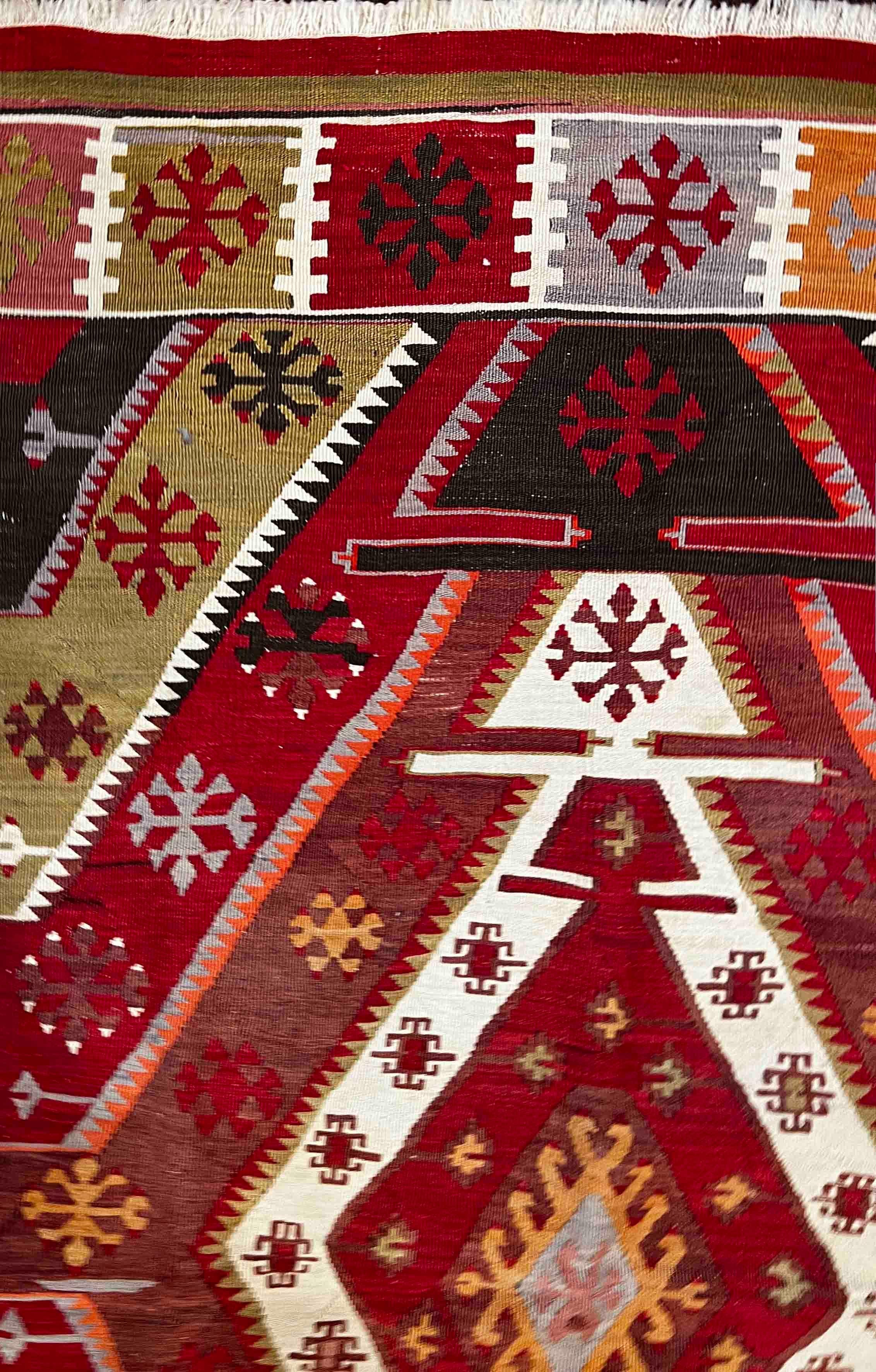 Antique Kilim Rug From Anatolia Circa 1960 - 170x108 - N° 1121 For Sale 1