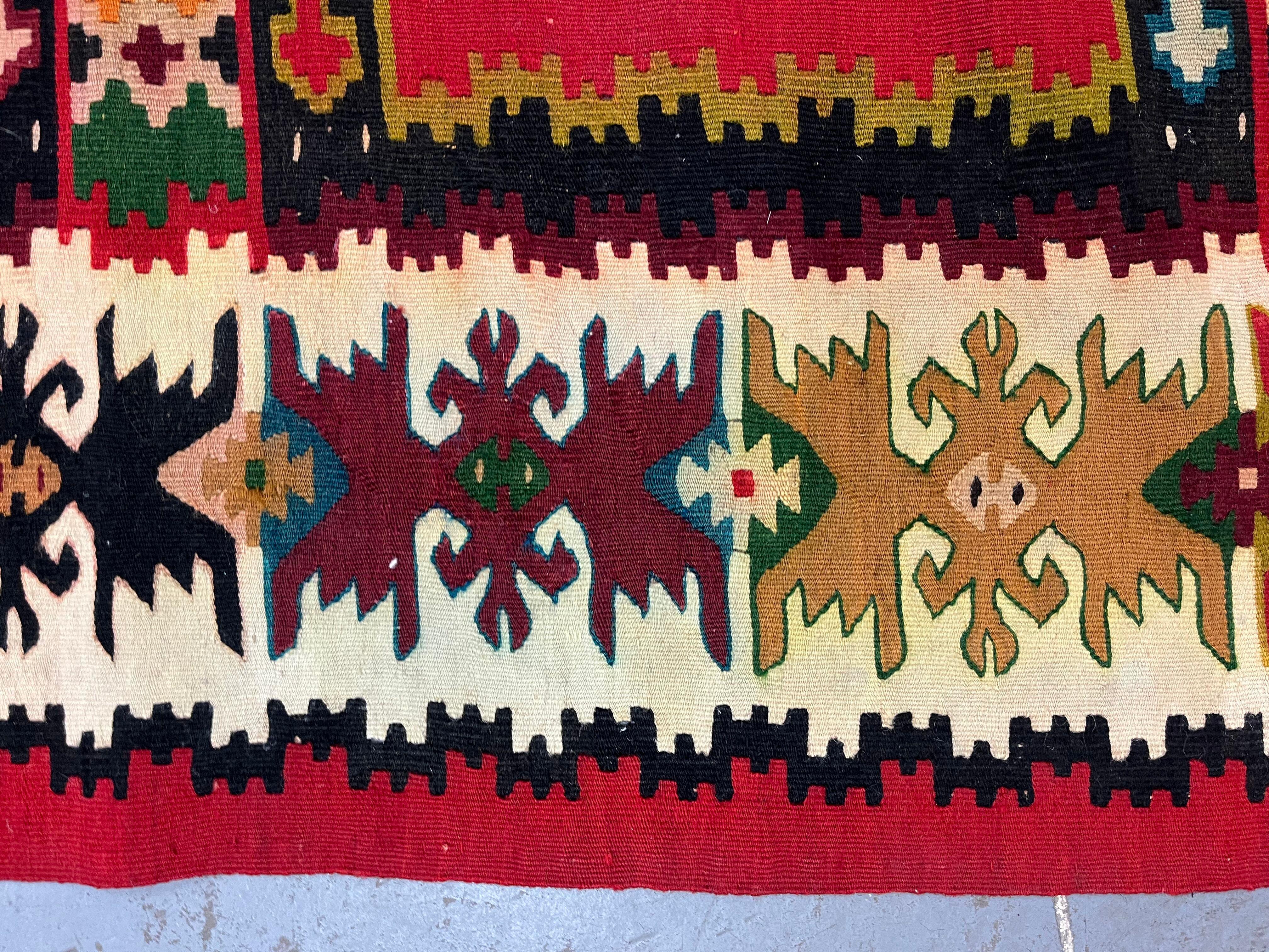 Alfombra Kilim Antigua Pirot Turco Rayado Hecho a Mano Alfombra Kilim Tejido Plano principios del siglo XX en venta