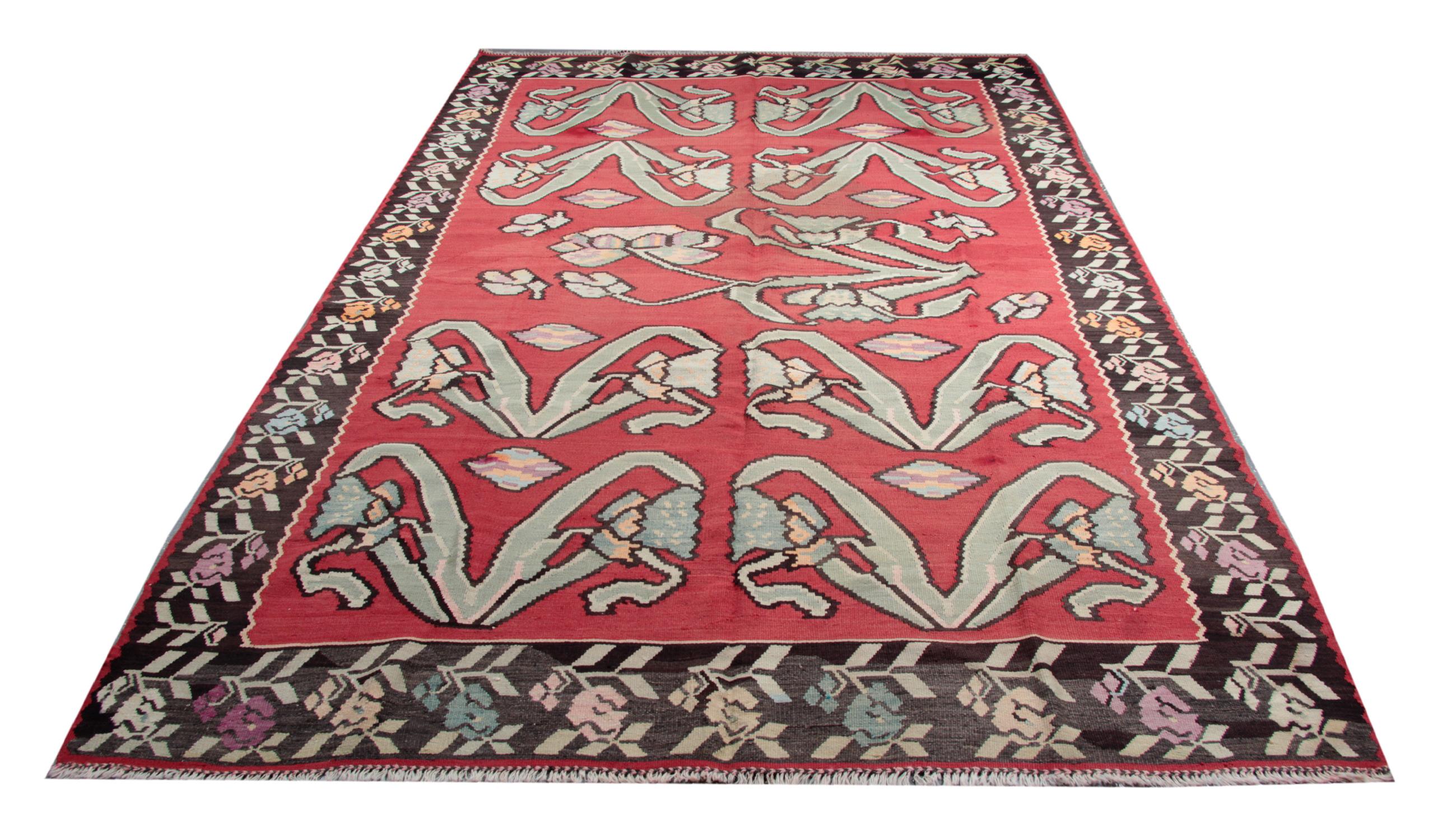 Primitive Antique Kilim Rugs, Traditional Red Rugs, Turkish Carpet from Anatolia In Excellent Condition In Hampshire, GB