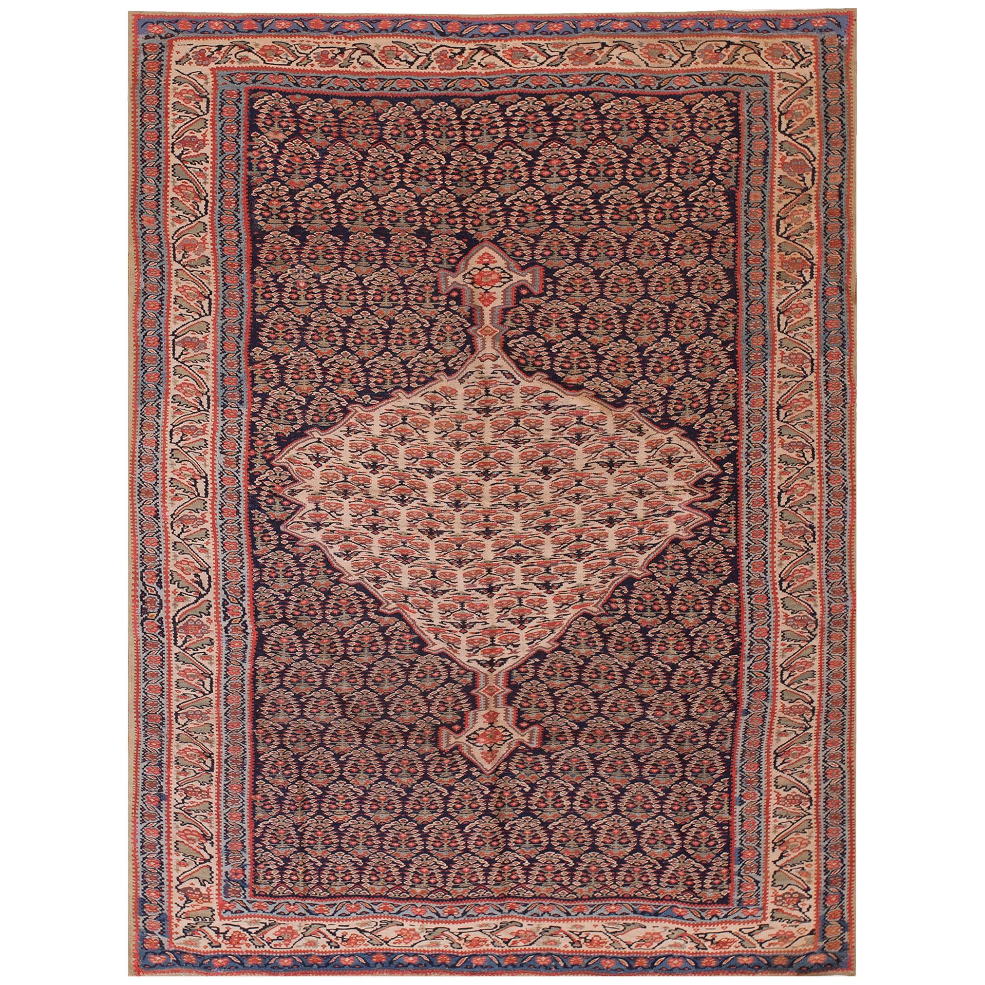 19th Century W. Persian Senneh Kilim ( 4'3" x 5'10" - 103 x 178 ) For Sale