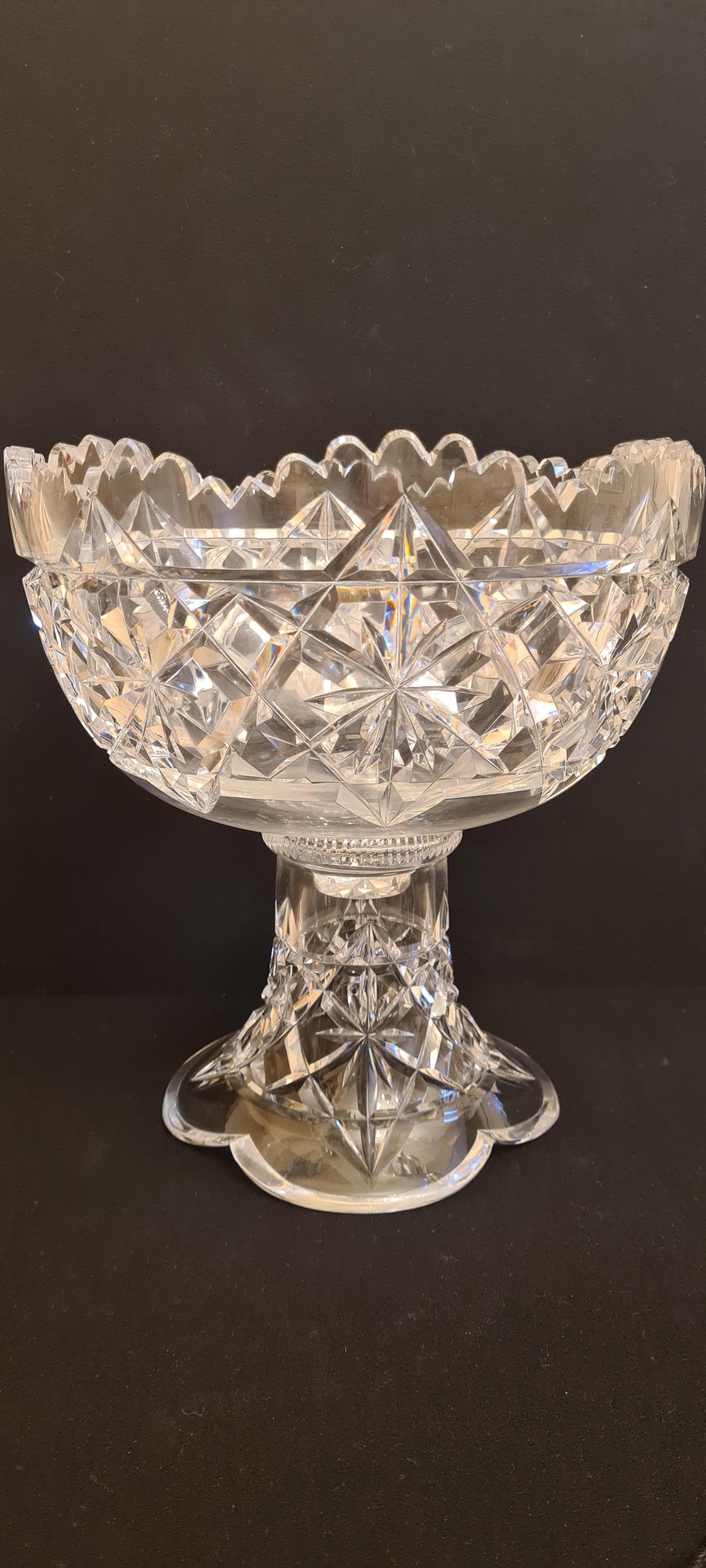 Antique  large American  brilliant Cut Crystal Punch Bowl by Hawkes For Sale 4