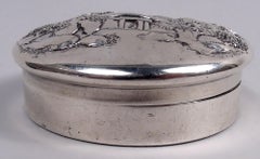 Antigua caja Kirk Baltimore pequeña de plata de ley con escena pastoral