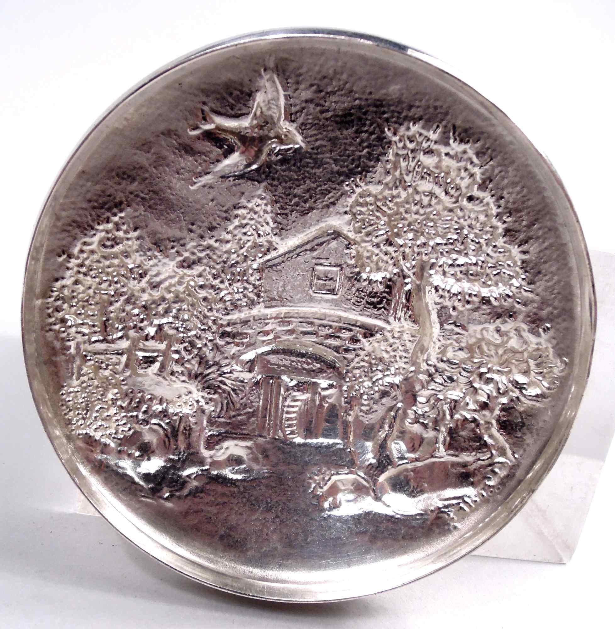 Antique Kirk Baltimore Small Sterling Silver Box with Pastoral Scene In Good Condition For Sale In New York, NY