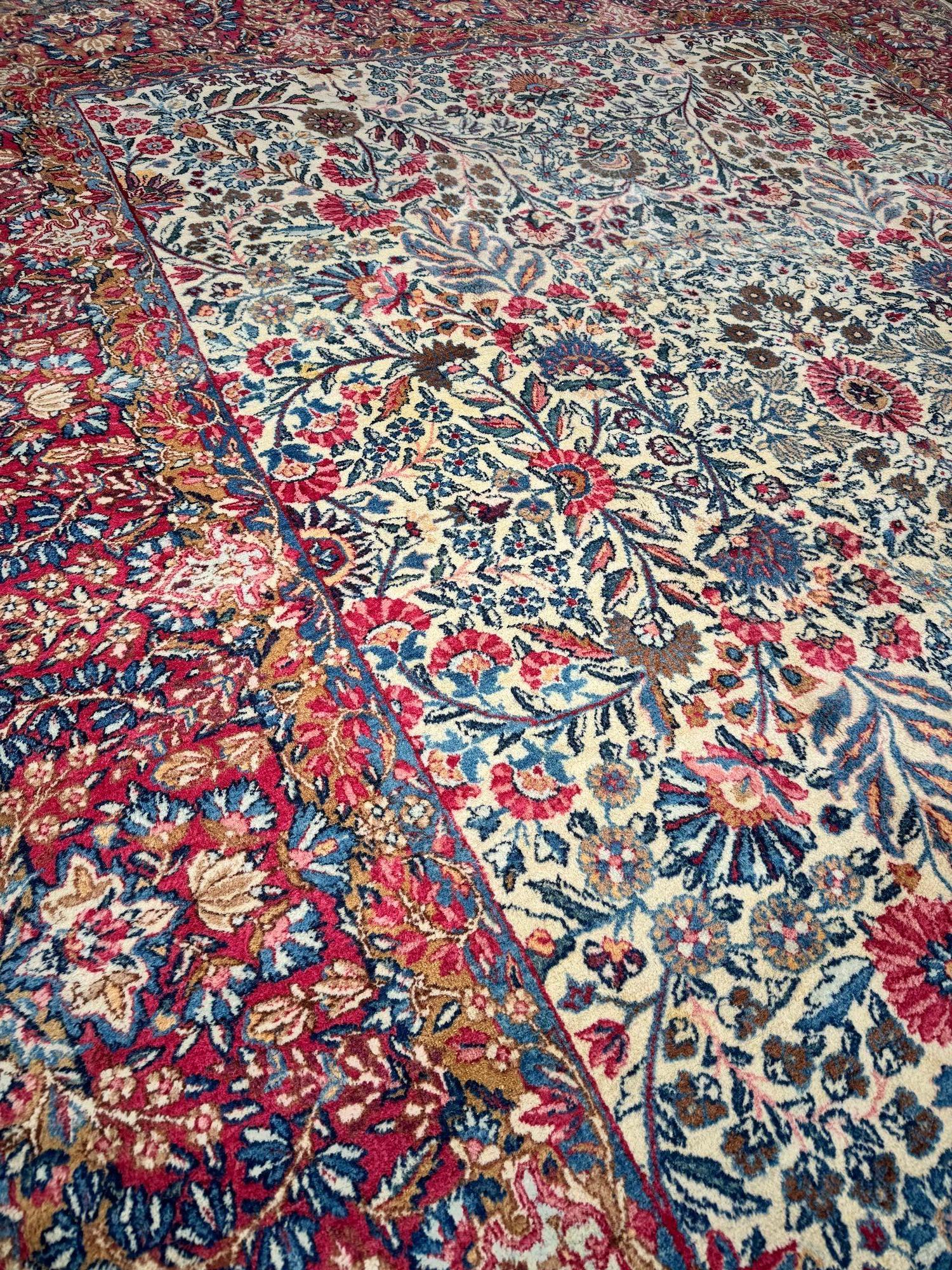 Tappeto antico Kirman Lavar 3,00m x 2,45m in vendita 9