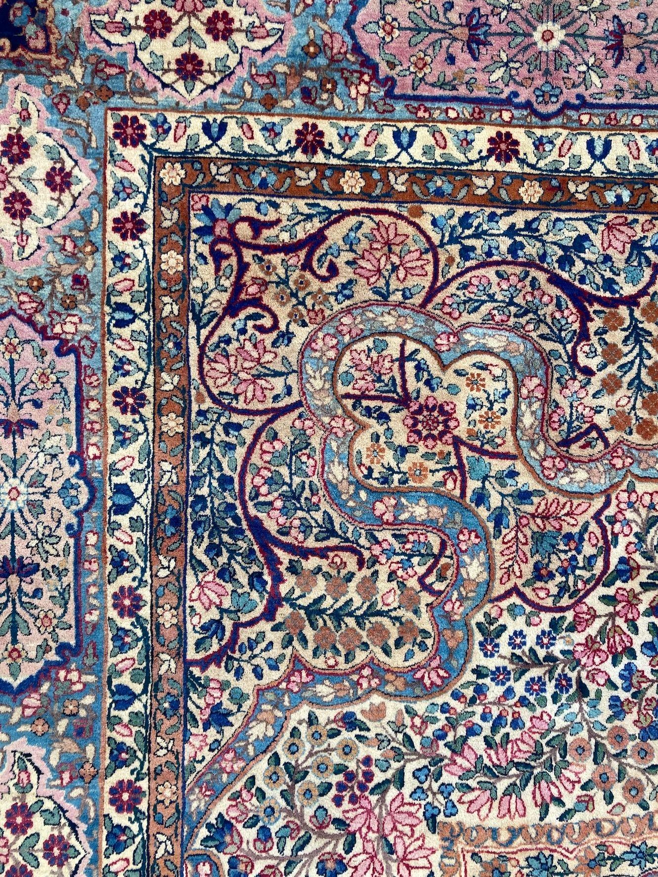 Antique Kirman Lavar Carpet 3.40m x 2.55m For Sale 7