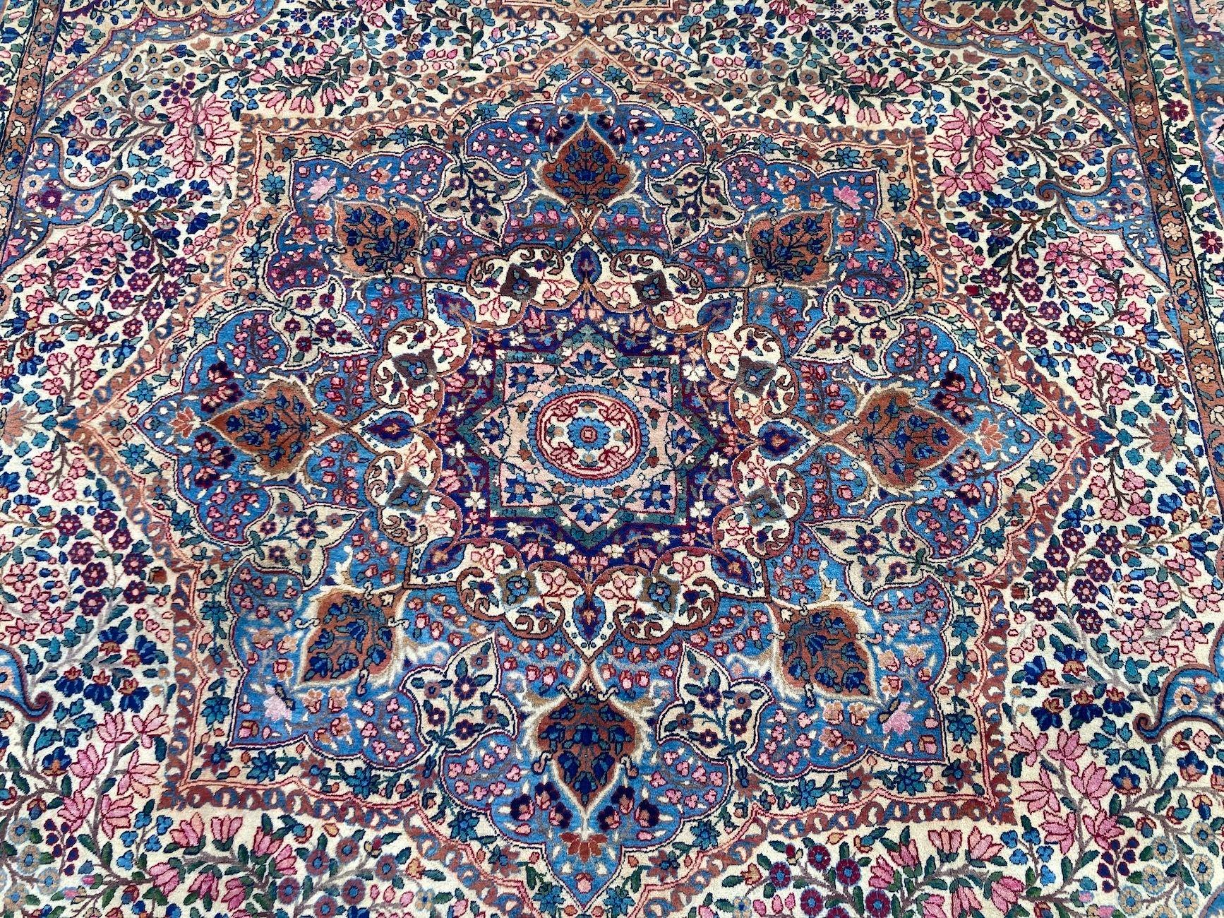 Antique Kirman Lavar Carpet 3.40m x 2.55m For Sale 11