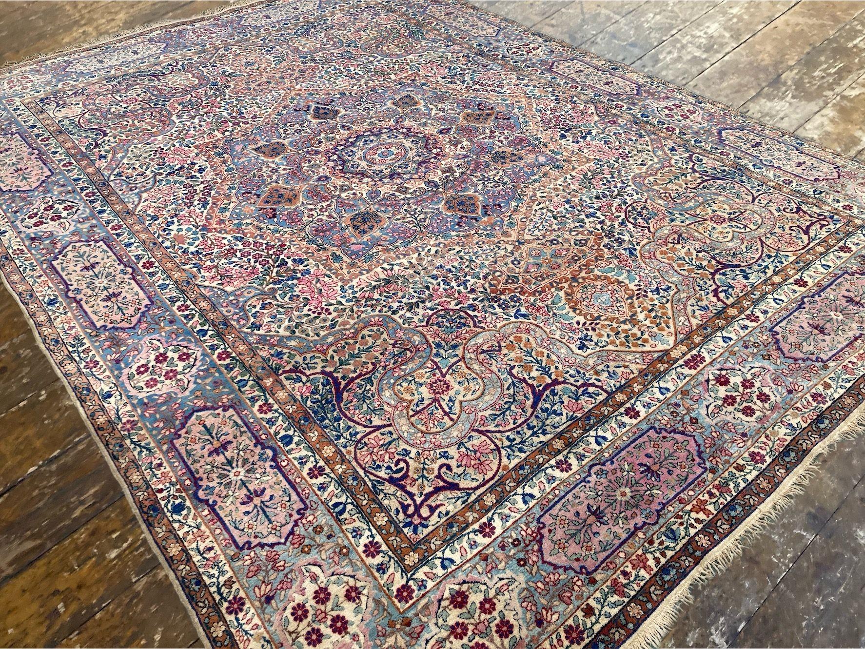 Antique Kirman Lavar Carpet 3.40m x 2.55m For Sale 1