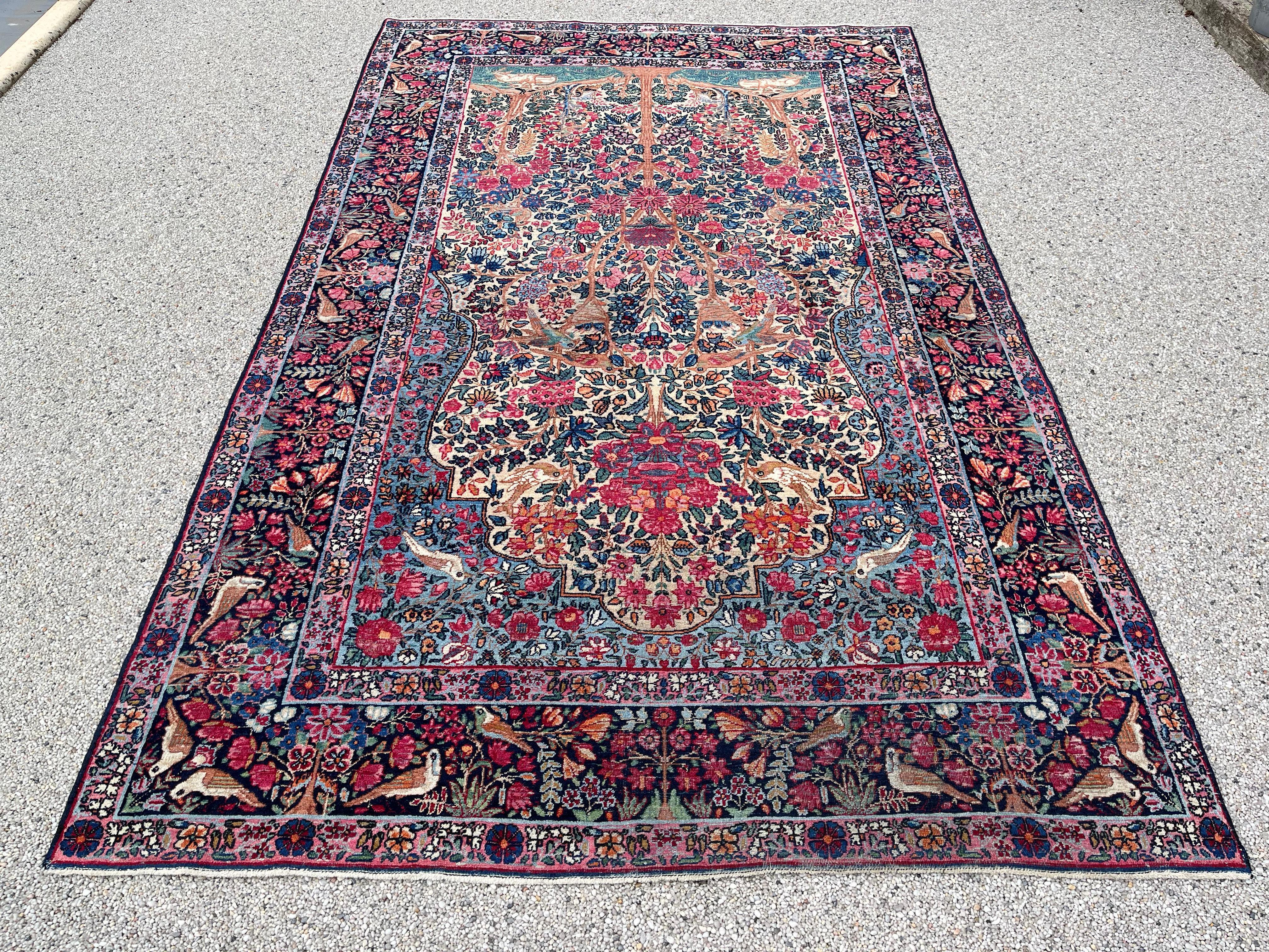 Antique Kirman Laver Rug In Good Condition For Sale In RÉDING, FR