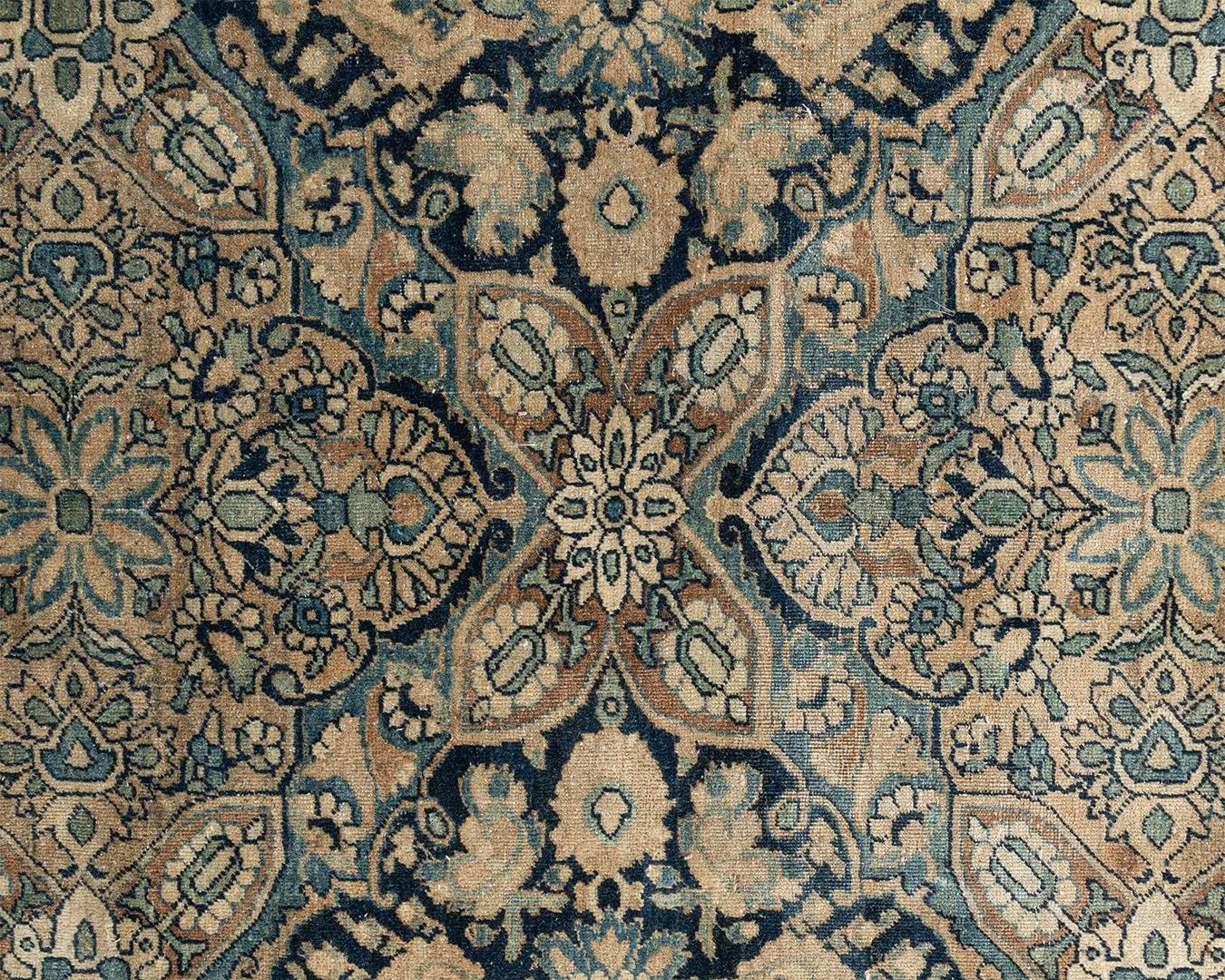 Antiker Kirman-Teppich, um 1880  13' x 20' (Persisch) im Angebot