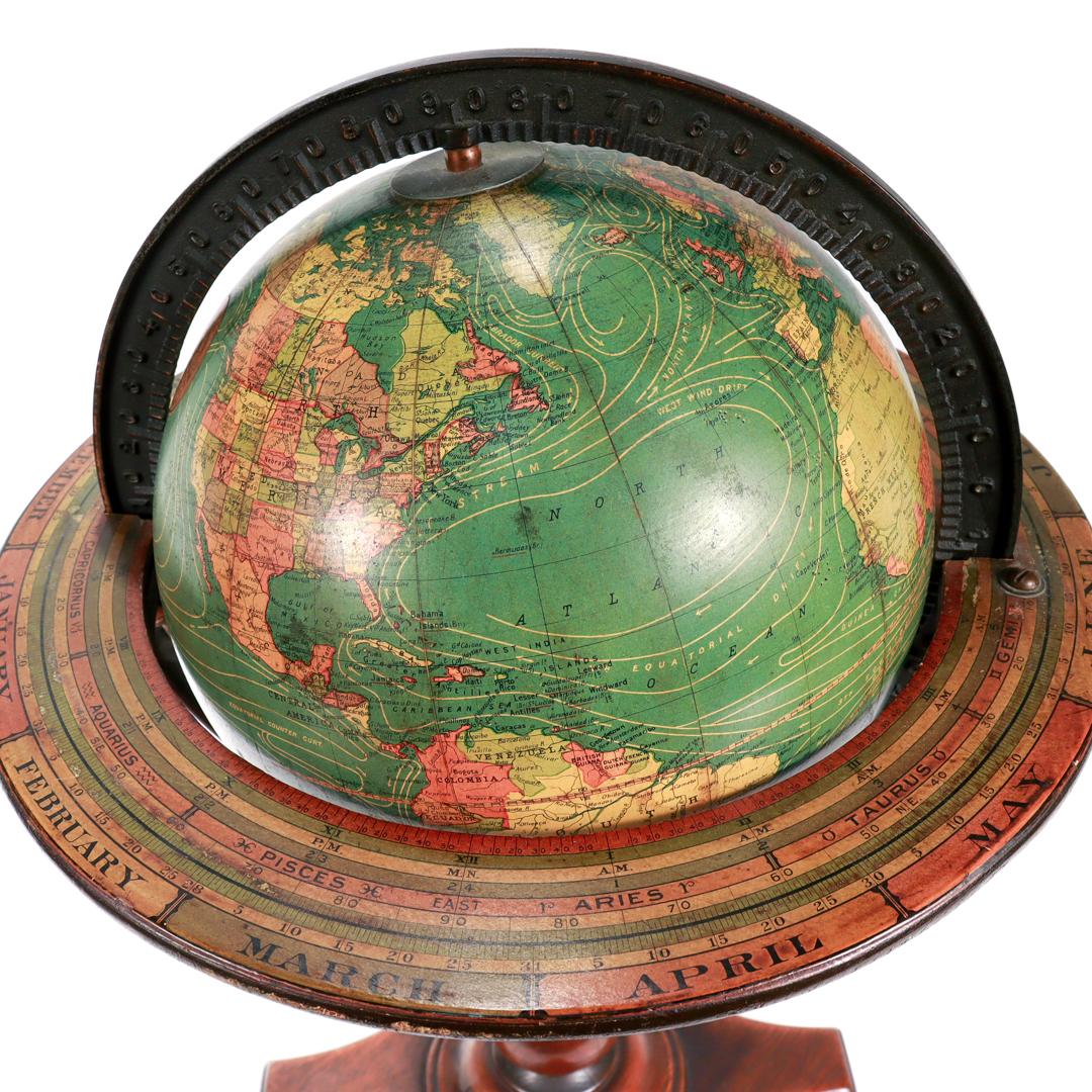 Globe terrestre antique de 8 pouces de Kittinger sur un Stand en bois d'acajou en vente 9