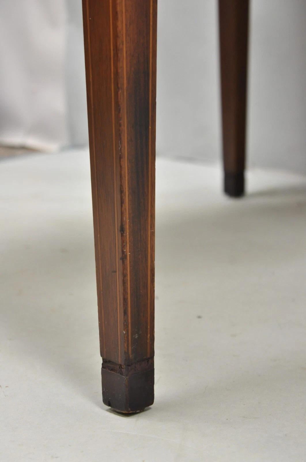 Ancienne table Pembroke à abattant en acajou Colonial Williamsburg CW-27 en vente 3