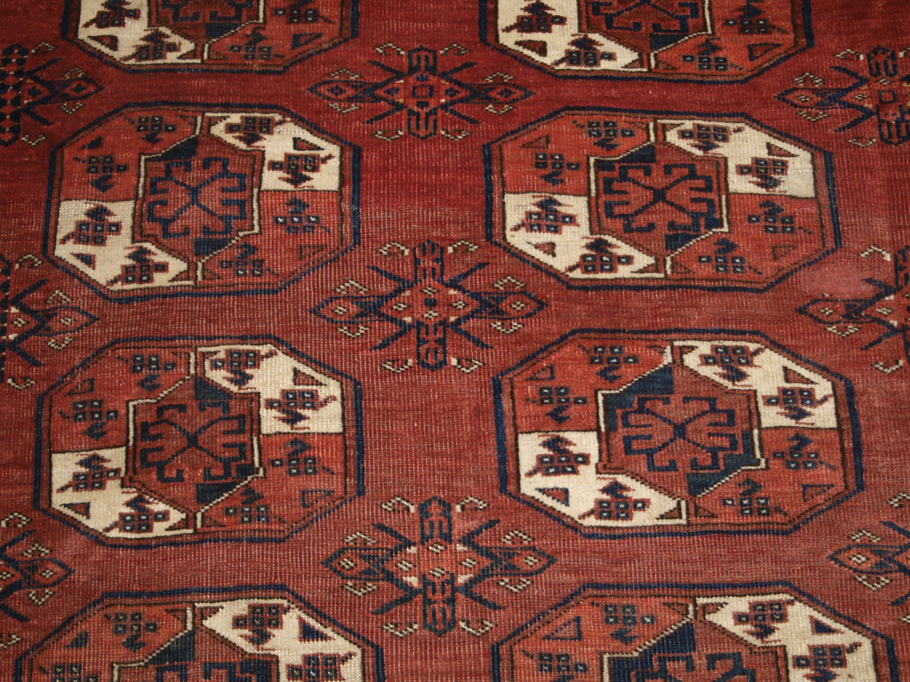 Antique Kizyl Ayak Ersari Turkmen Main Carpet In Good Condition In Moreton-In-Marsh, GB