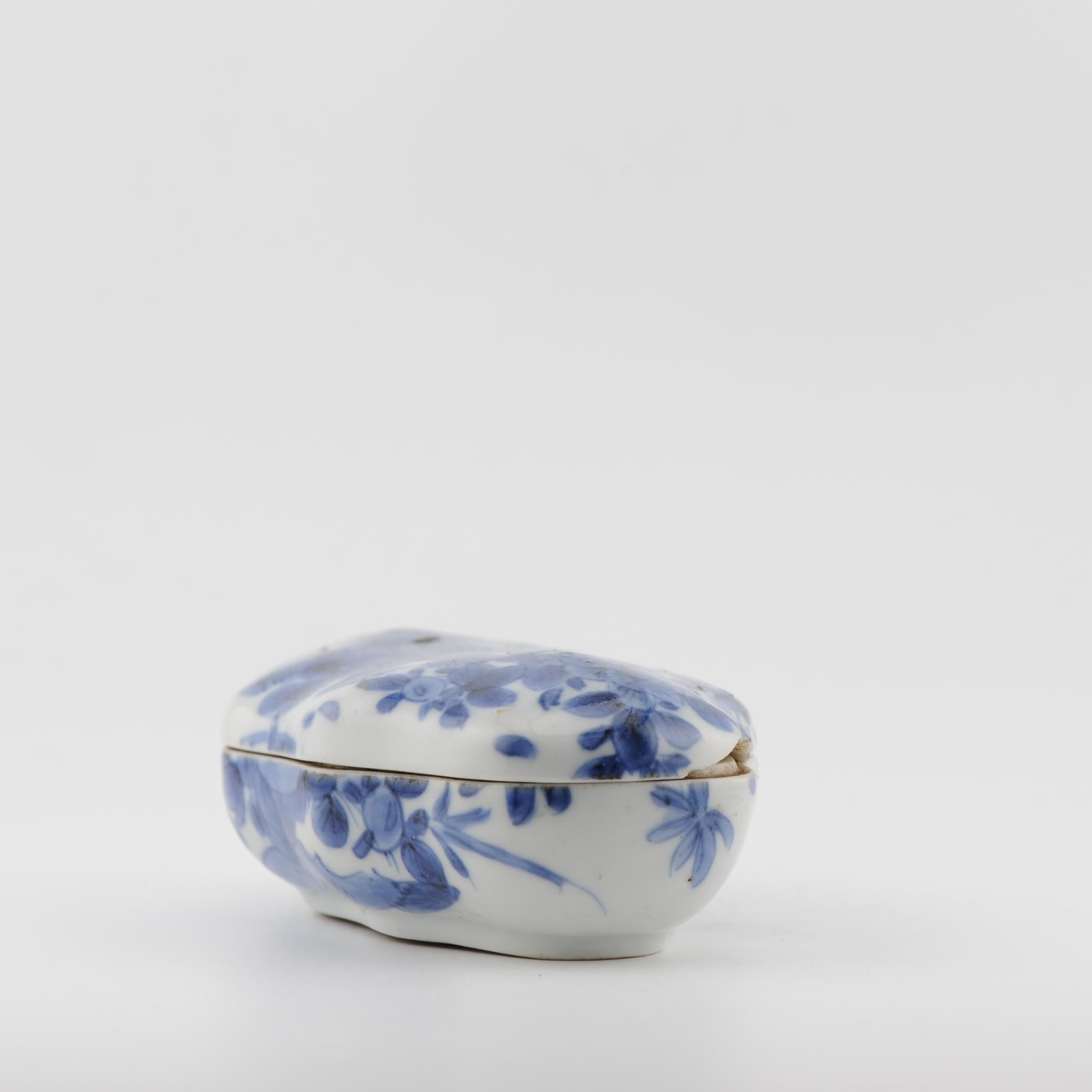 Boîte en porcelaine japonaise Arita PEACOCK ancienne de la période Ko-Imari Edo 17C en vente 6