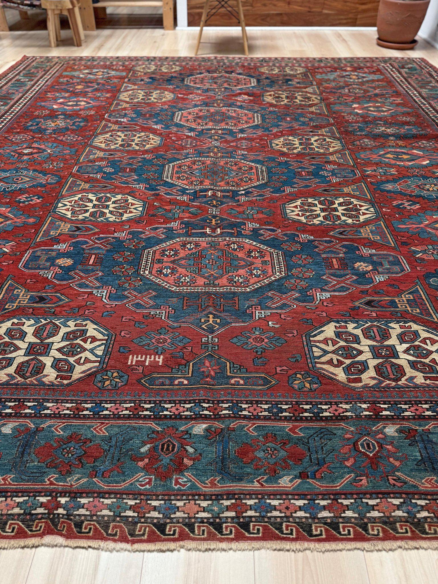 Azerbaïdjanais Tapis ancien Konagkend Kuba Caucasien Soumak • 9′8″×10′4″ • 1920 Azerbaïdjan en vente