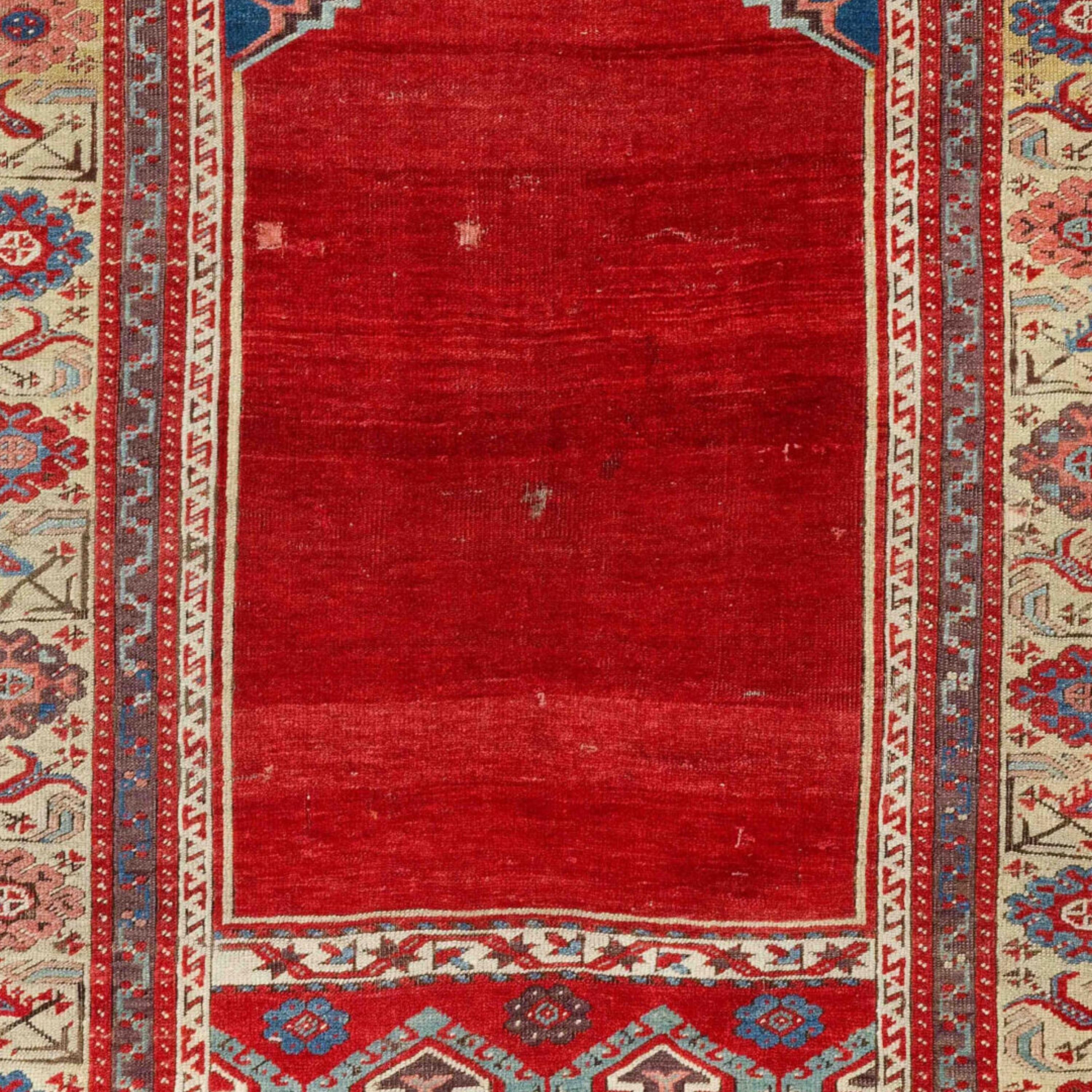 Antique Konya Ladik Rug - Late 18th Century Central Anatolian Konya Ladik Rug In Good Condition For Sale In Sultanahmet, 34