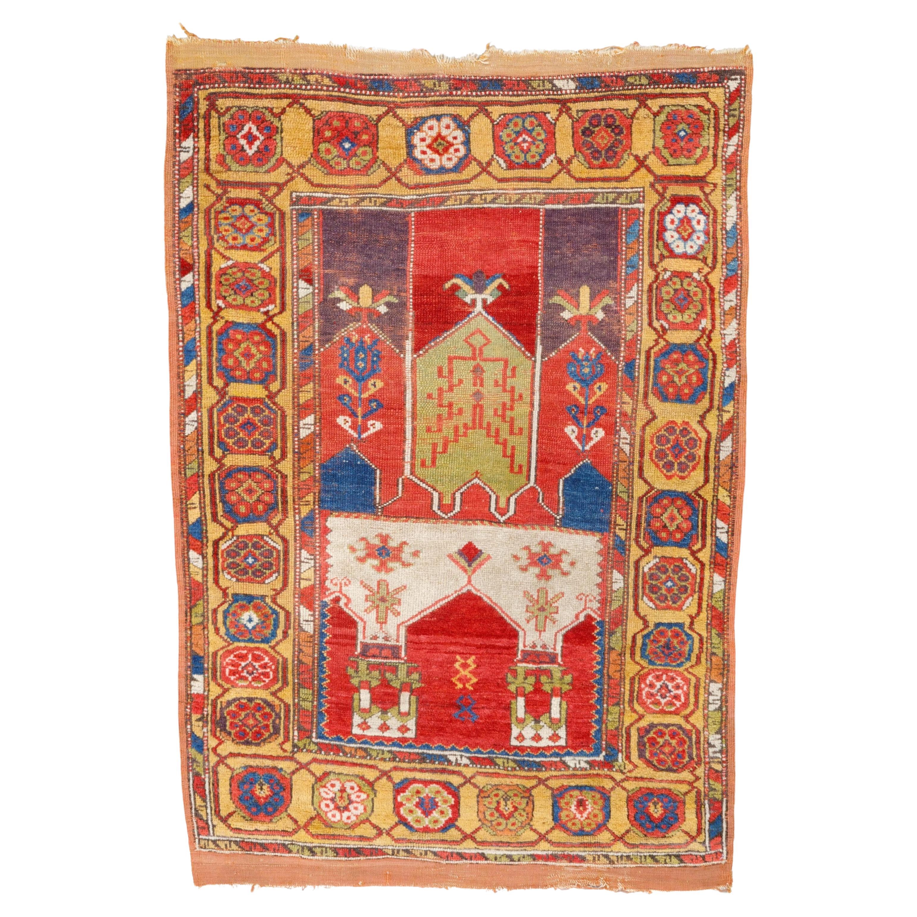 Antique Konya Prayer Rug - Early 19th Century Central Anatolian Konya Prayer Rug For Sale