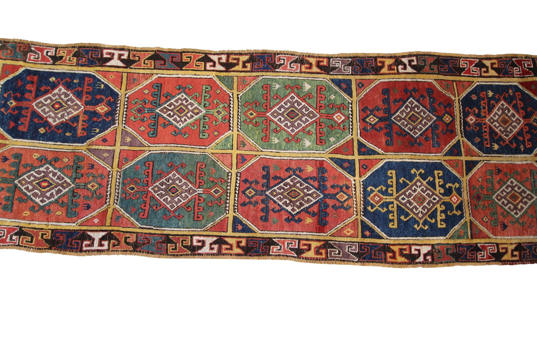 Antiker antiker türkischer Konya-Teppich, Sammler Konya-Läufer, 18. Jahrhundert (Handgeknüpft) im Angebot