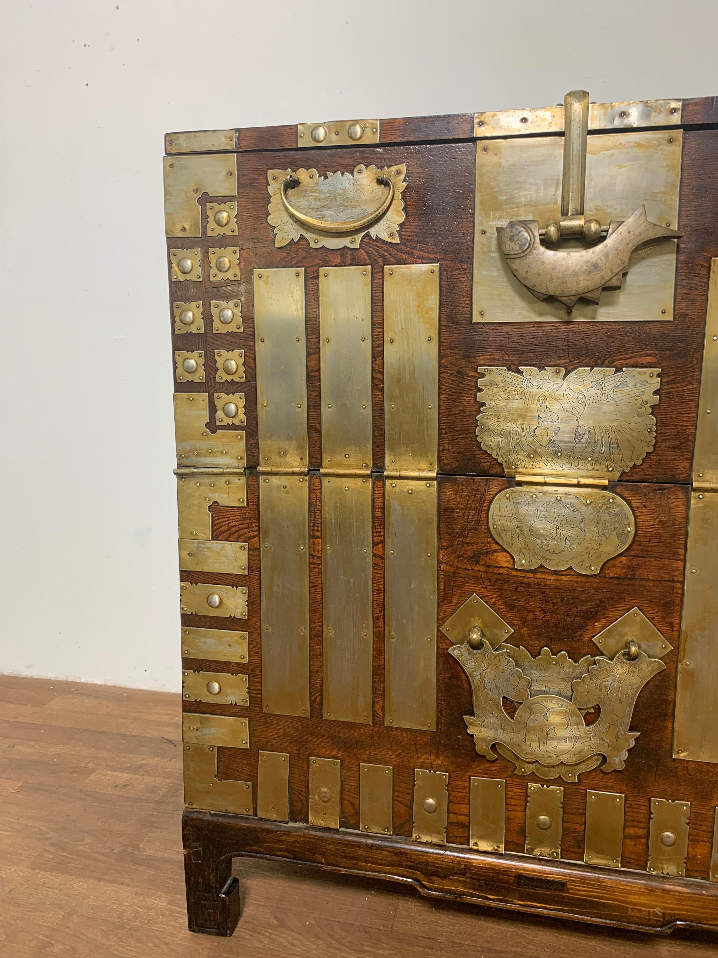 Meiji Antique Korean Bandaji Blanket Chest with Elaborate Strapwork, circa Late 1800s
