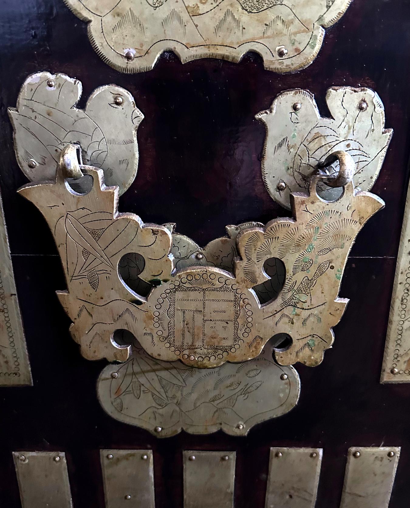 Antique Korean Bandaji Chest Pyongyang Joseon Dynasty For Sale 10