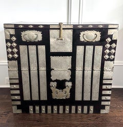 Antique Korean Bandaji Chest Pyongyang Joseon Dynasty