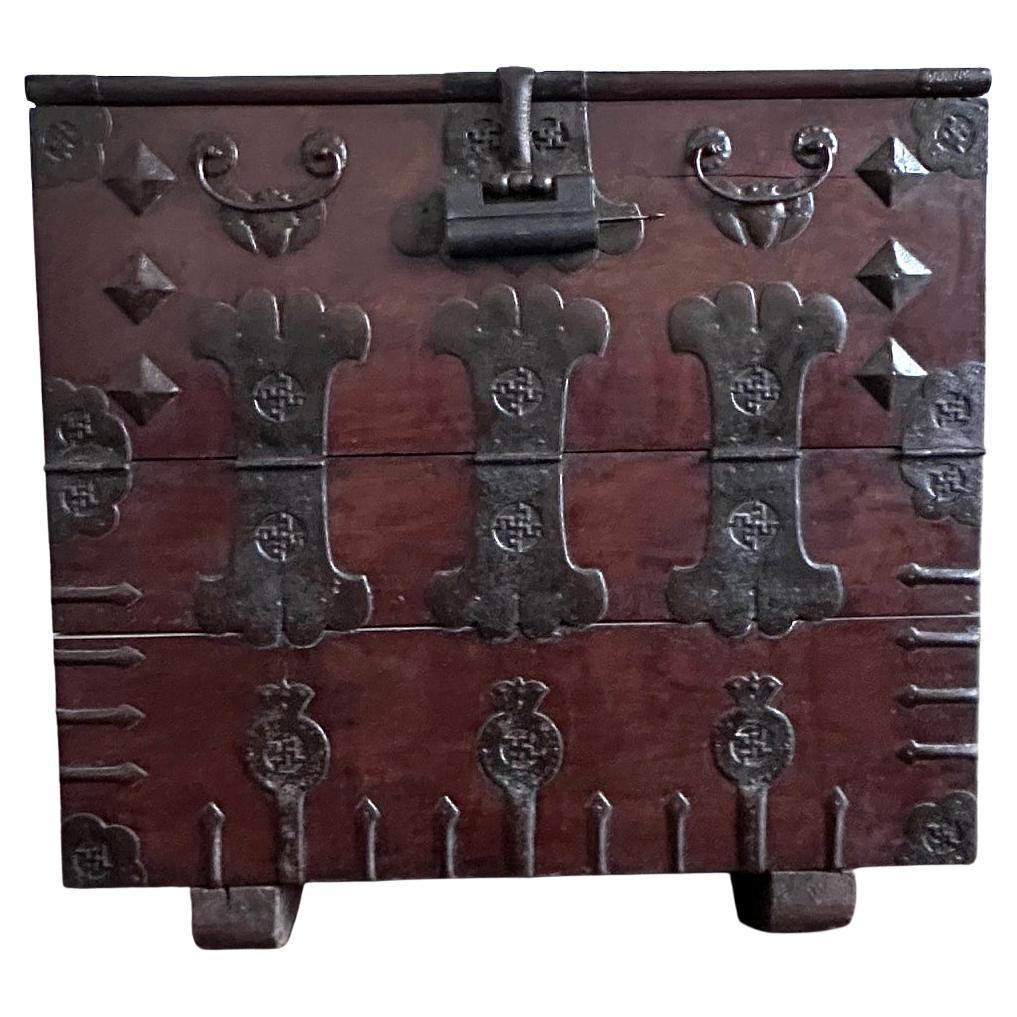 What is the Korean art style called?
