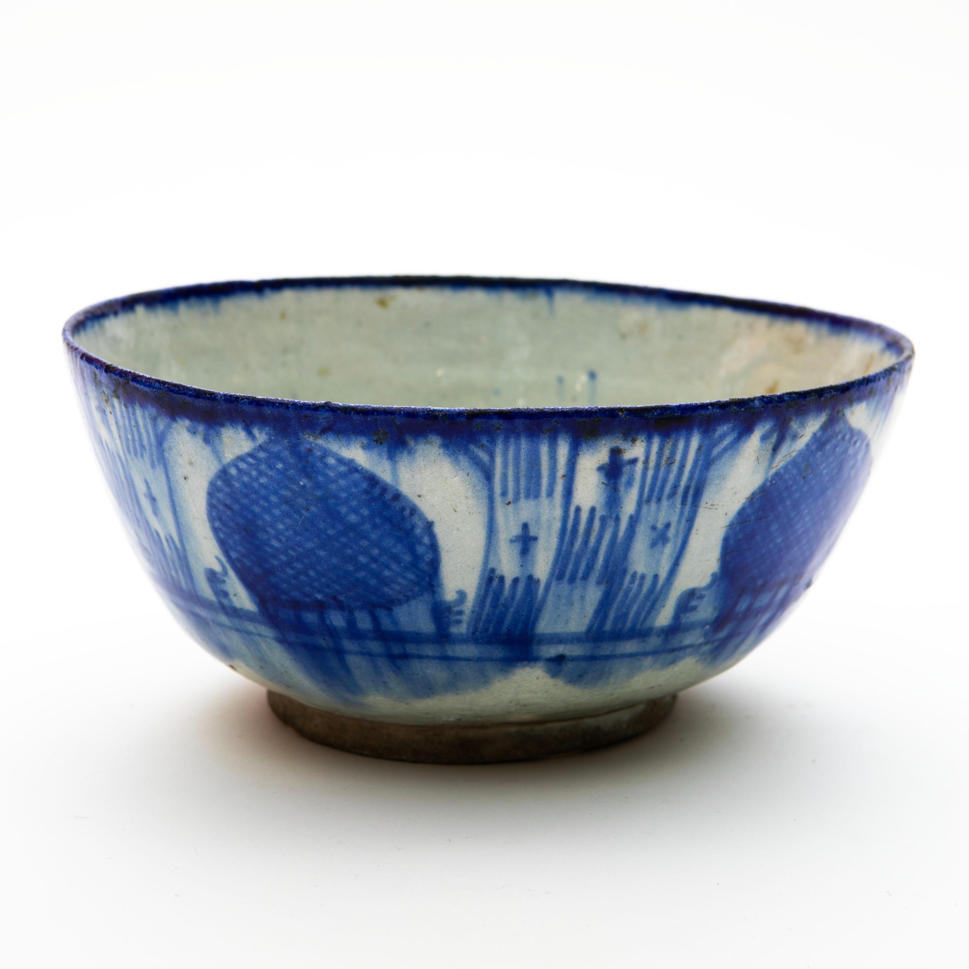 Bol coréen antique en porcelaine bleue et blanche Bon état - En vente à Kastrup, DK
