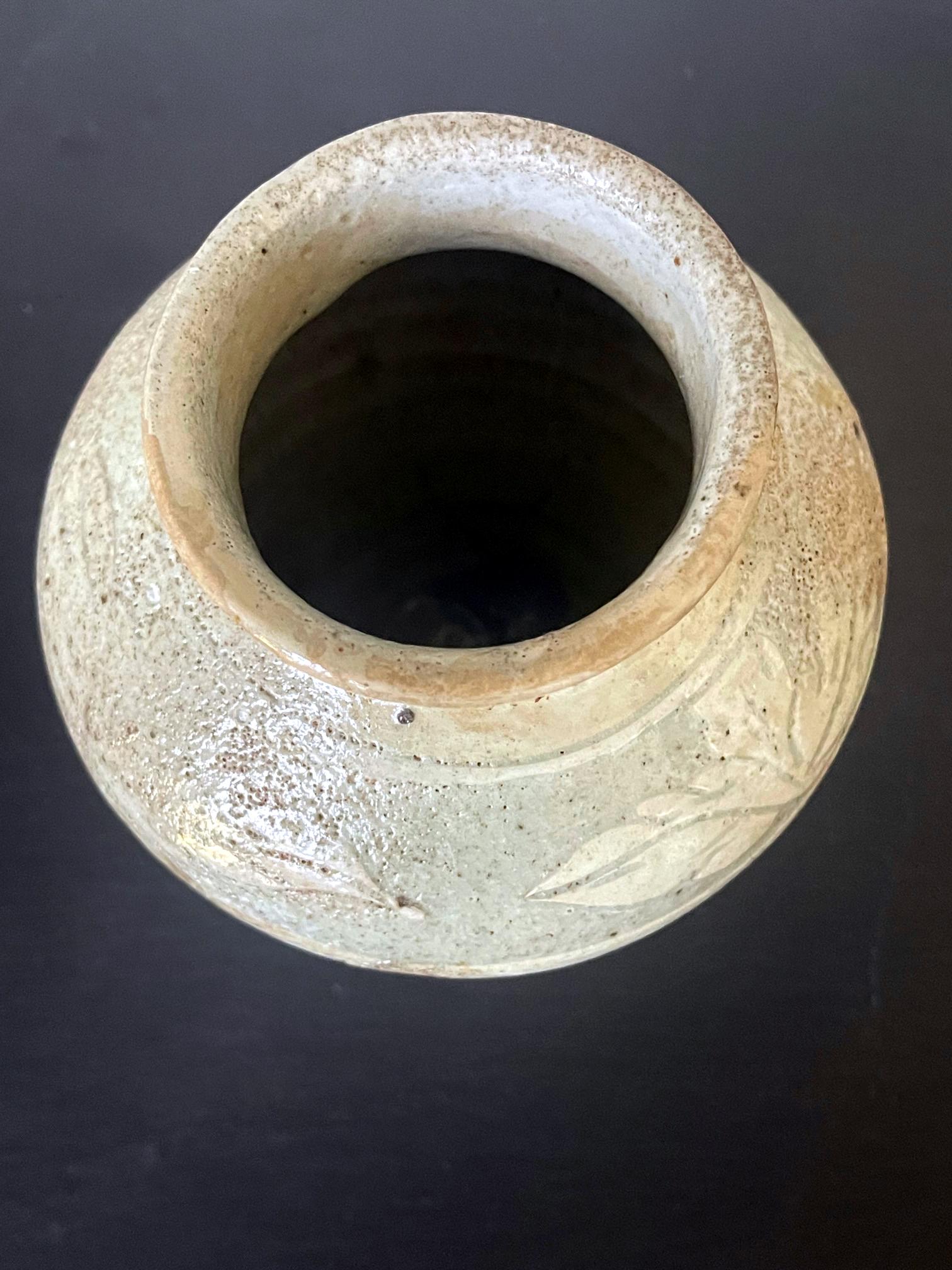 Antique Korean Buncheong Ceramic Vase with Incised Designs In Good Condition For Sale In Atlanta, GA