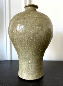 Antique Korean Celadon Ceramic Meiping Vase with Slip Inlay Goryeo Dynasty