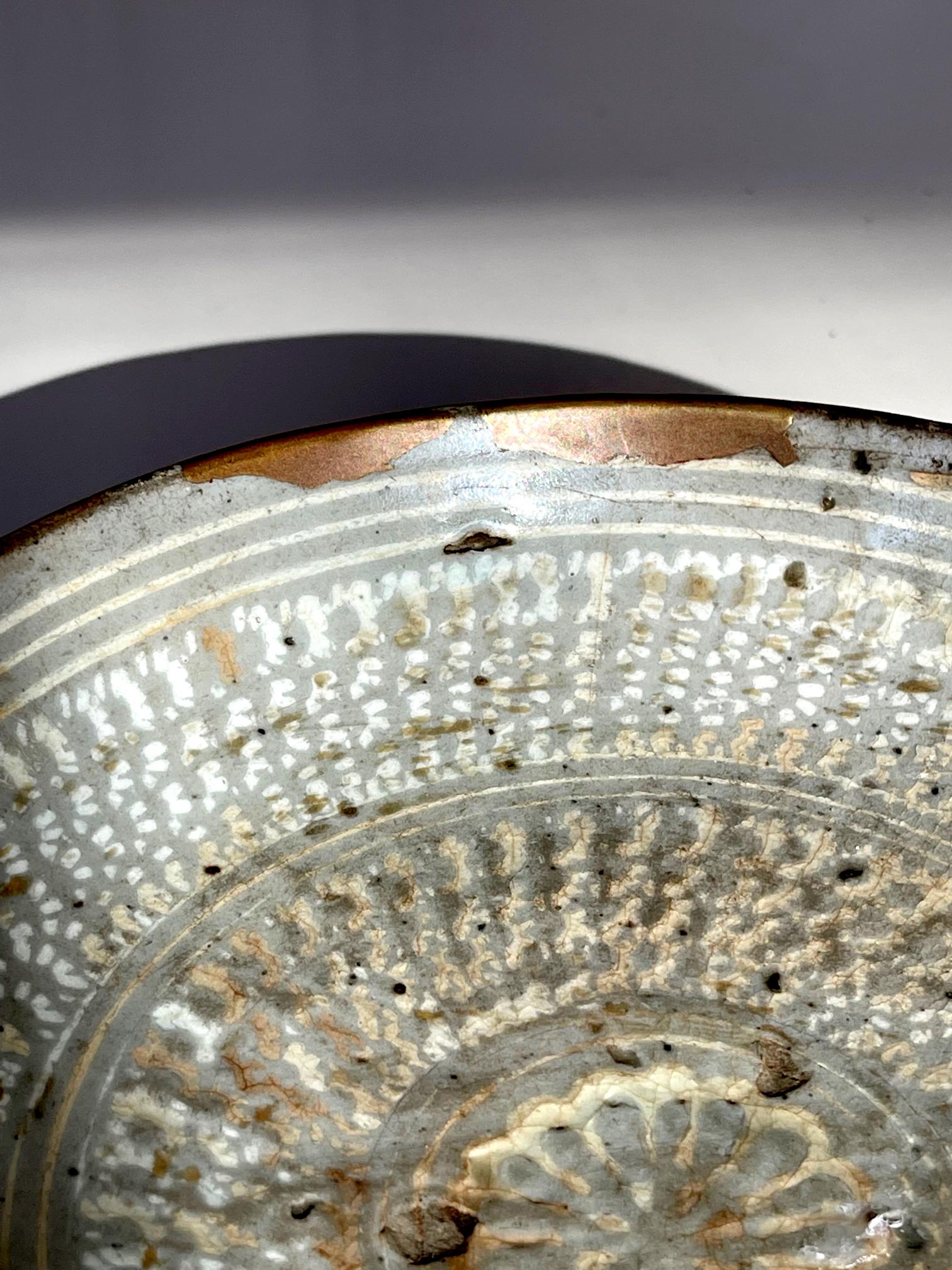 Antica ciotola Buncheong in ceramica coreana della dinastia Joseon in vendita 4