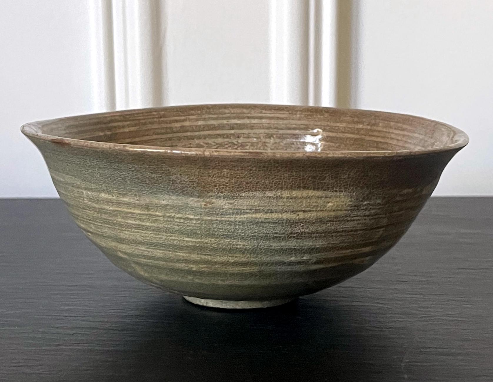 Inlay Antique Korean Ceramic Buncheong Bowl Joseon Dynasty For Sale