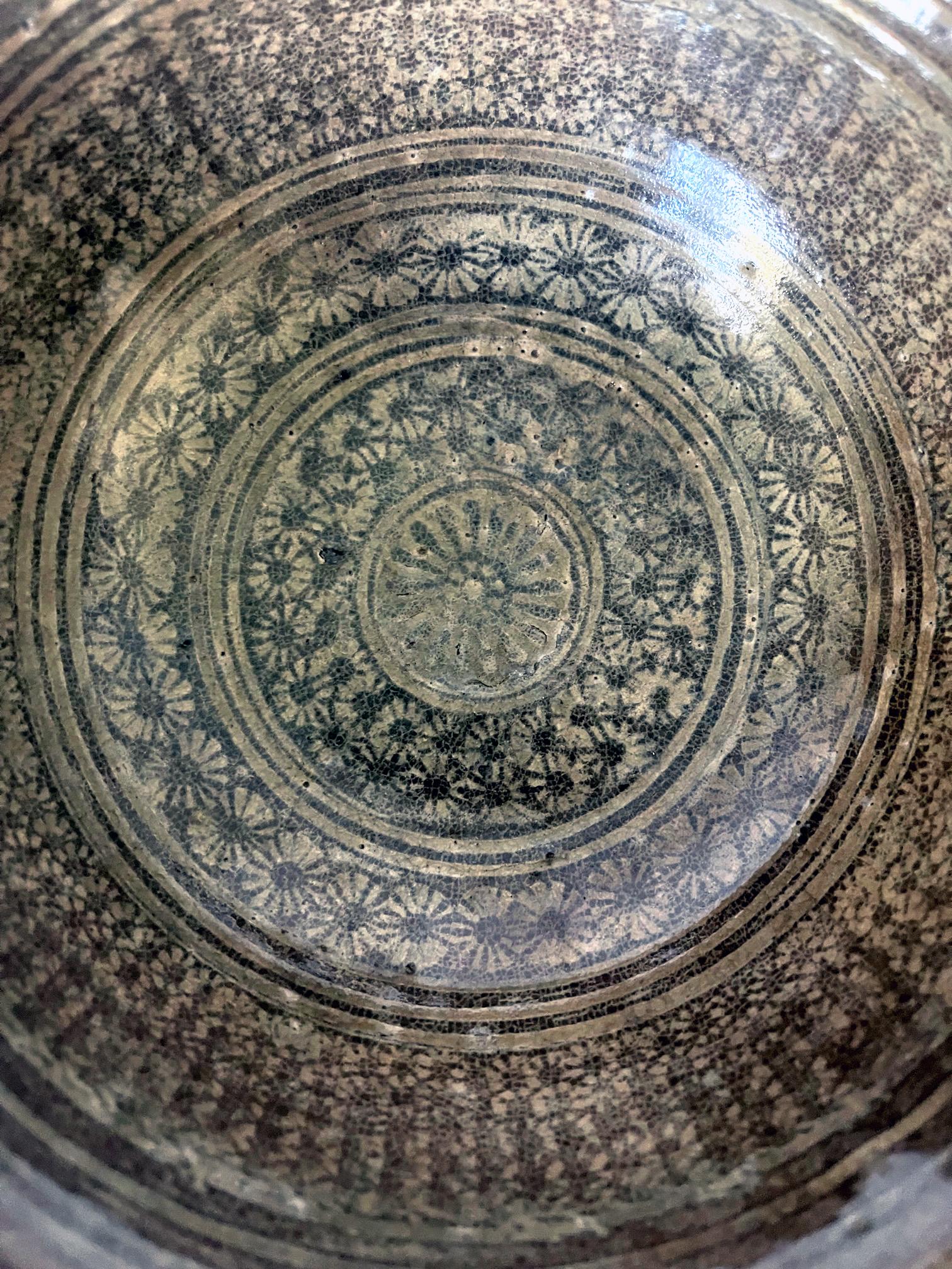 Antique Korean Ceramic Buncheong Bowl Joseon Dynasty For Sale 2
