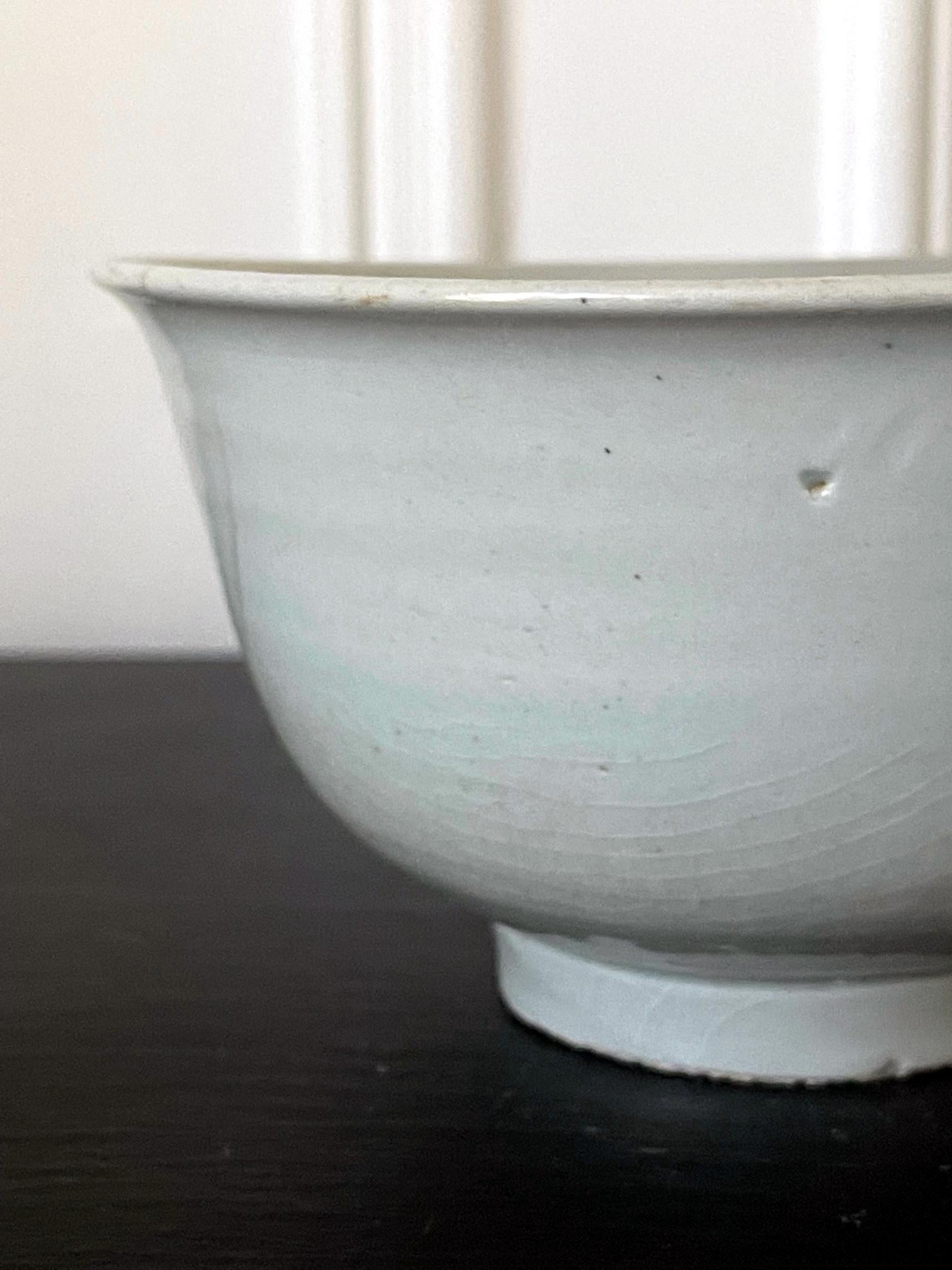 Antique Korean Ceramic White Bowl Joseon Dynasty For Sale 5