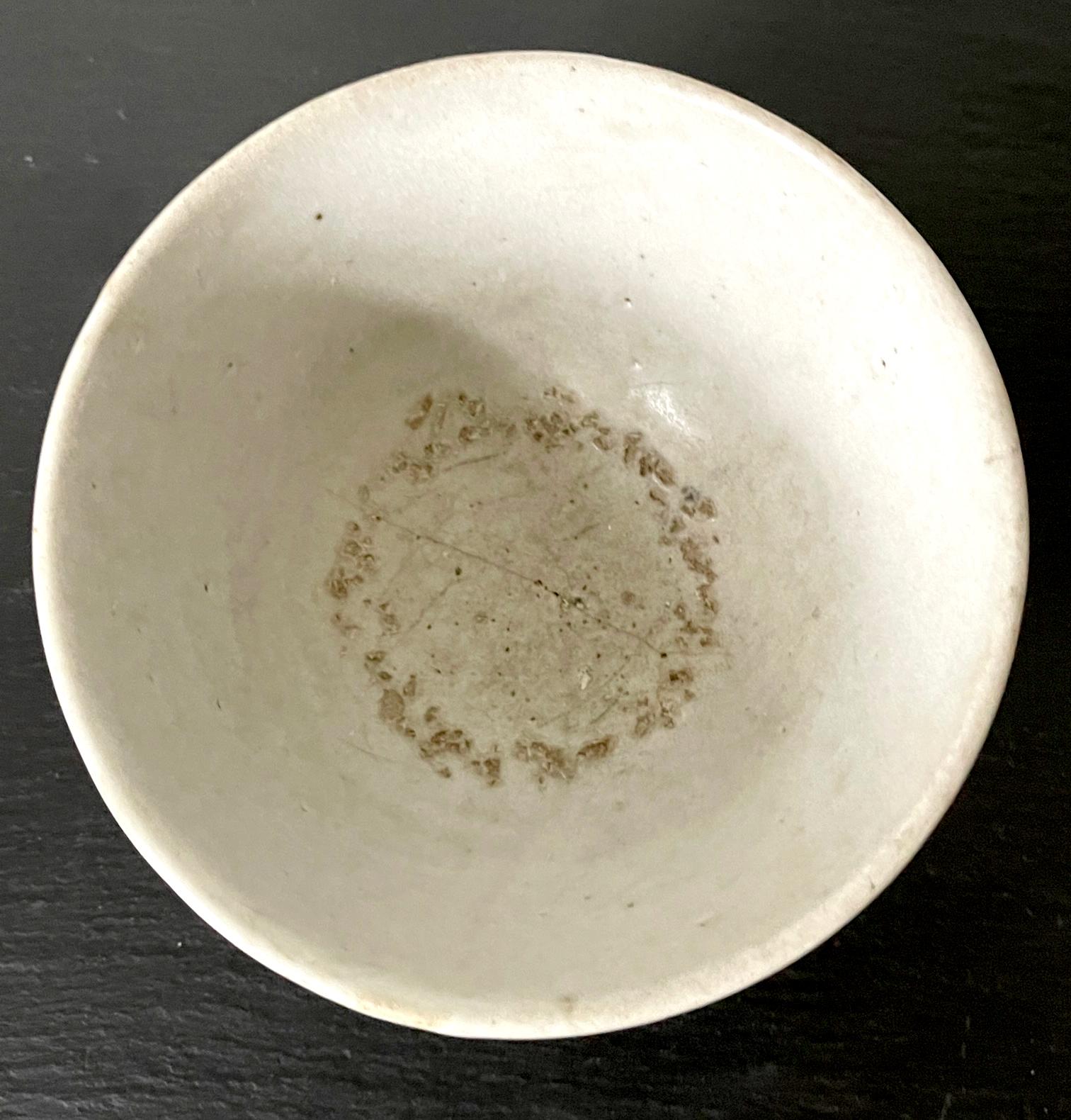 Antique Korean Ceramic White Bowl Joseon Dynasty For Sale 1