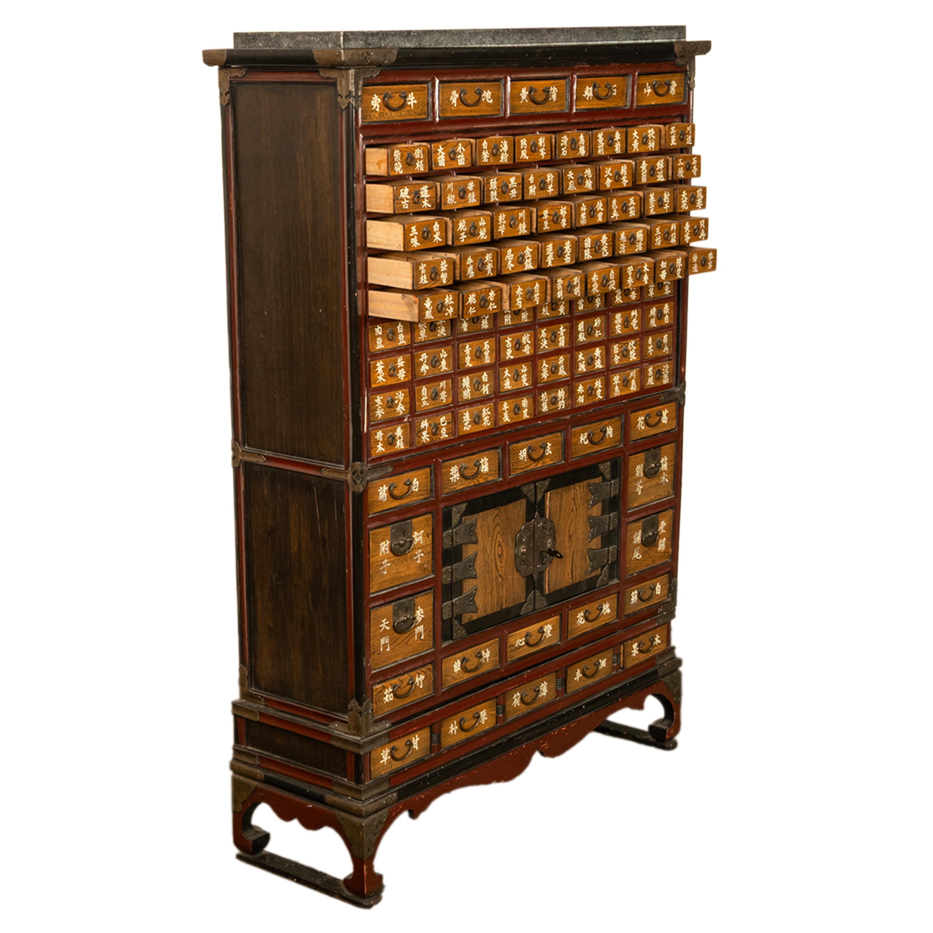 Antique Korean Elm Medicine Apothecary Cabinet Chest 88 Drawers Yakjang 1920 For Sale 3
